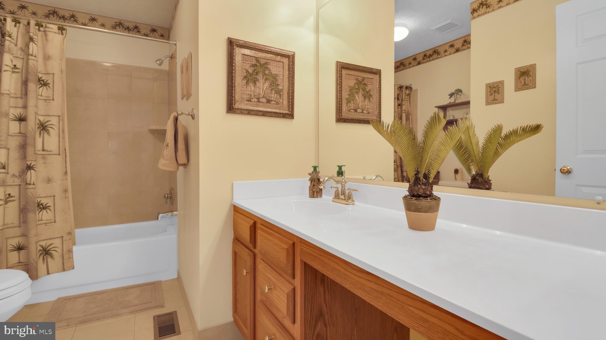 CHAPMAN FARM - Residential