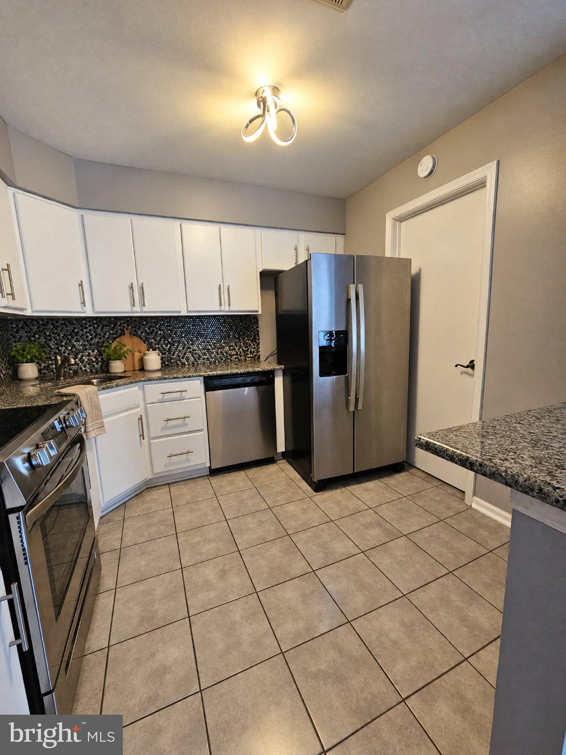 10B SUMAC COURT