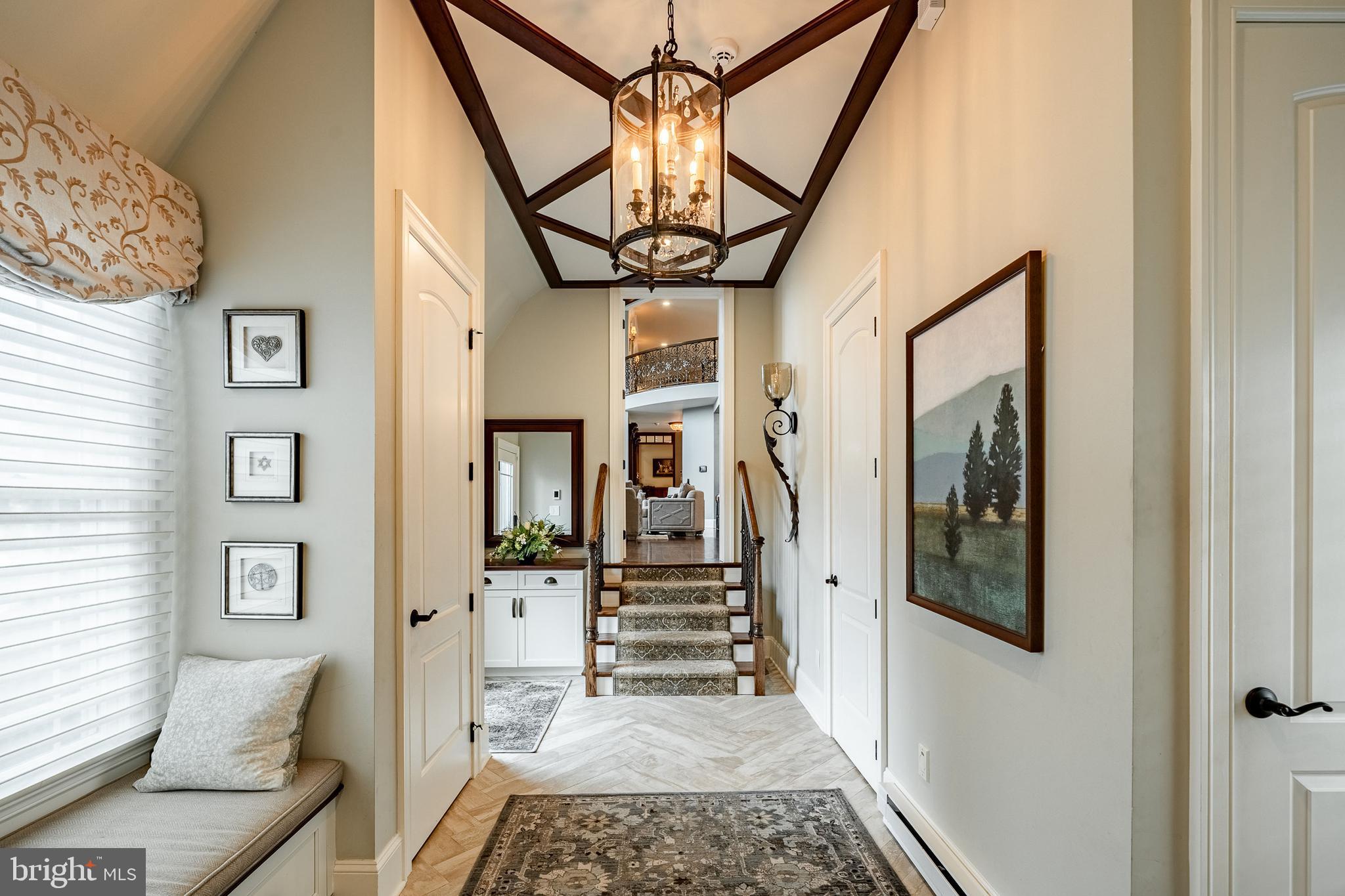 GRENOBLE MANOR - Residential