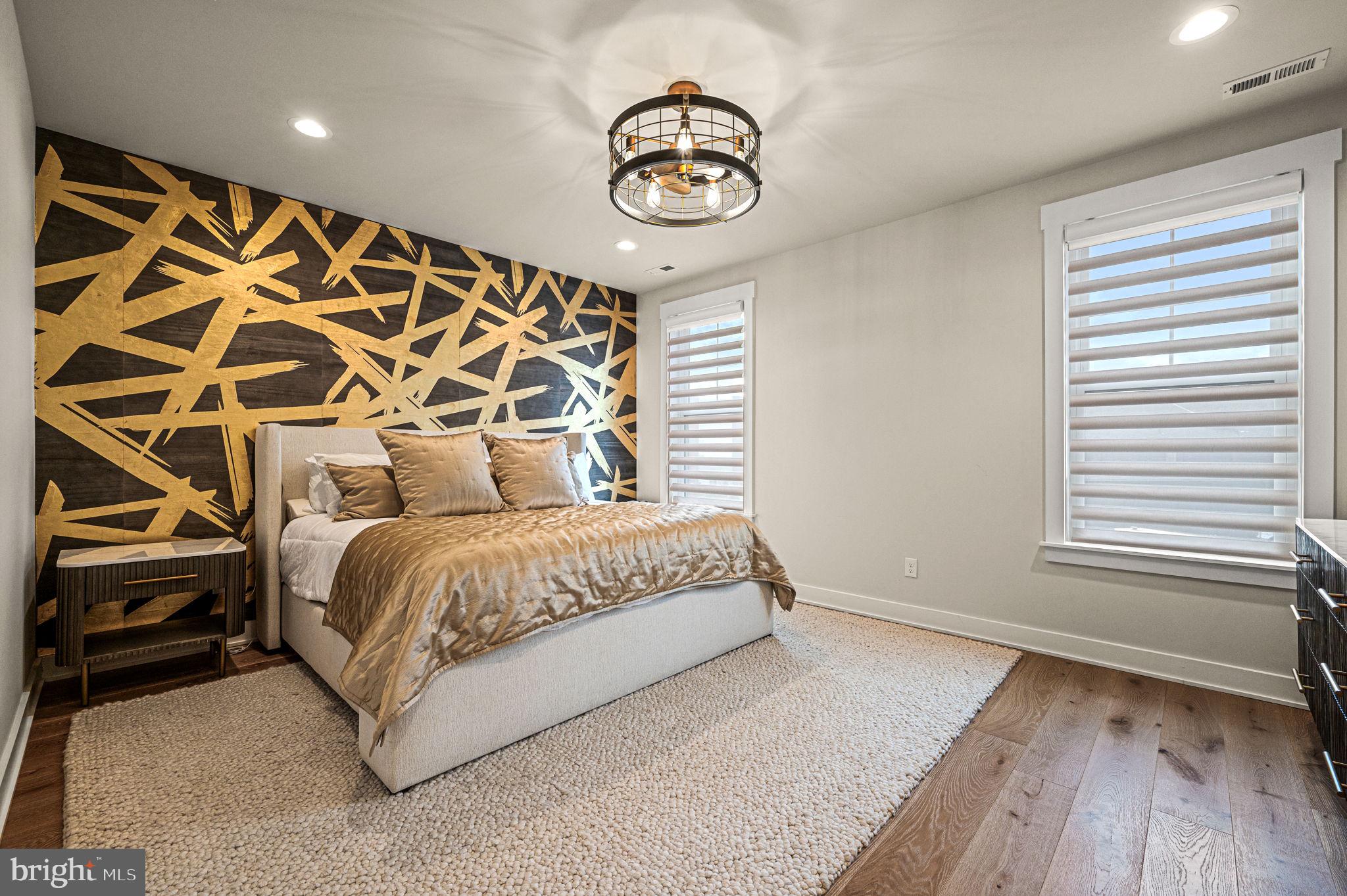 NEWTOWN WALK AT ELLIS PRESERVE - Residential