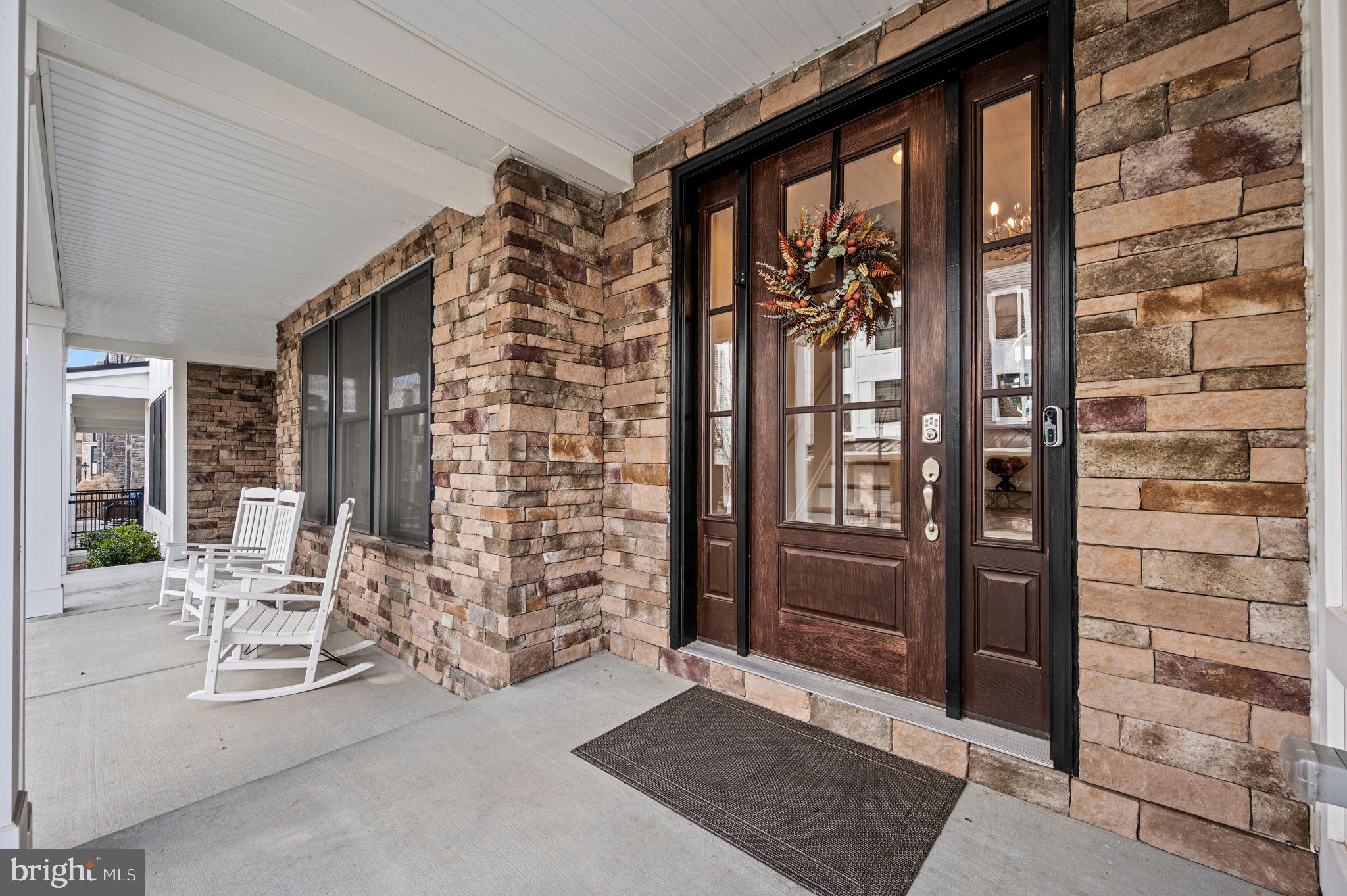 NEWTOWN WALK AT ELLIS PRESERVE - Residential