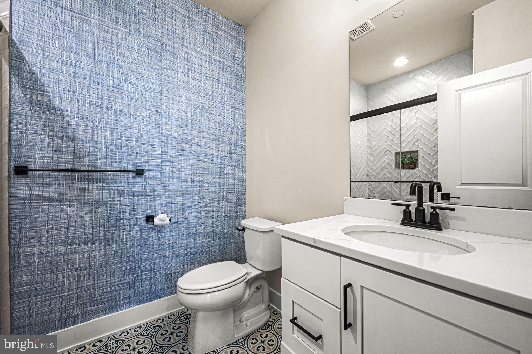 NEWTOWN WALK AT ELLIS PRESERVE - Residential