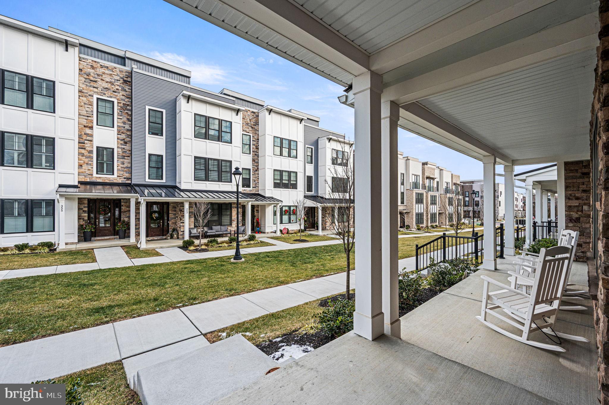 NEWTOWN WALK AT ELLIS PRESERVE - Residential