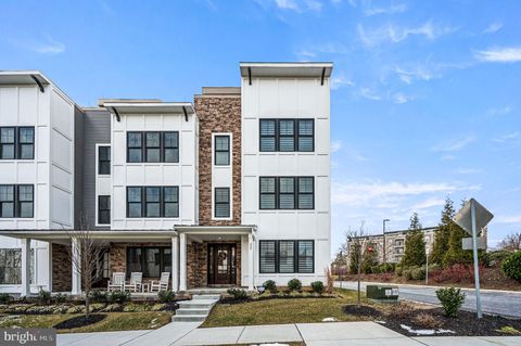 Townhouse For Sale - 337 Horseshoe Trail<br/> NEWTOWN SQUARE, PA 19073