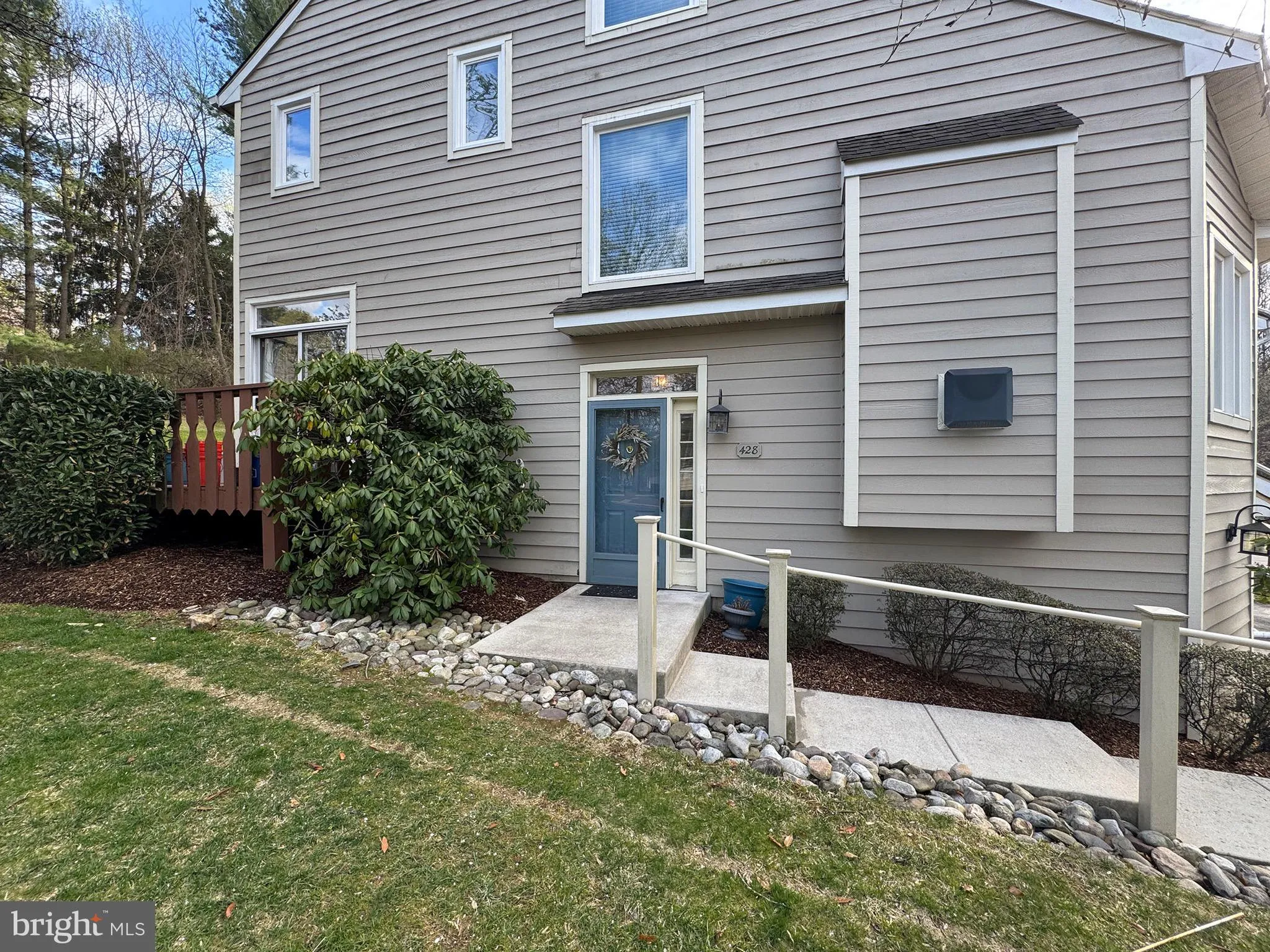 Newtown Square, Pennsylvania 19073, United States, 3 Bedrooms Bedrooms, ,3 BathroomsBathrooms,Residential,Pending,109949