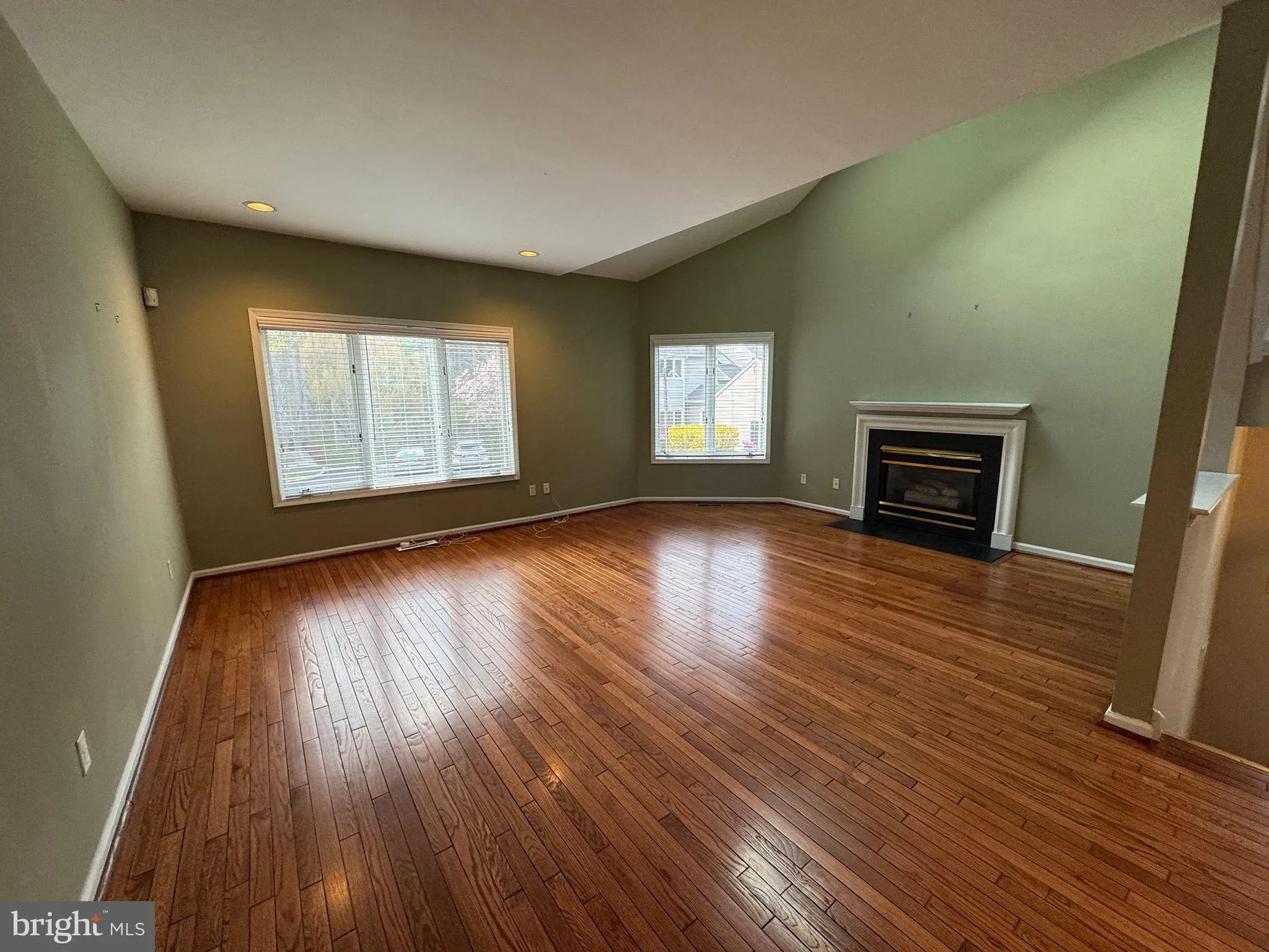 Newtown Square, Pennsylvania 19073, United States, 3 Bedrooms Bedrooms, ,3 BathroomsBathrooms,Residential,Pending,109949