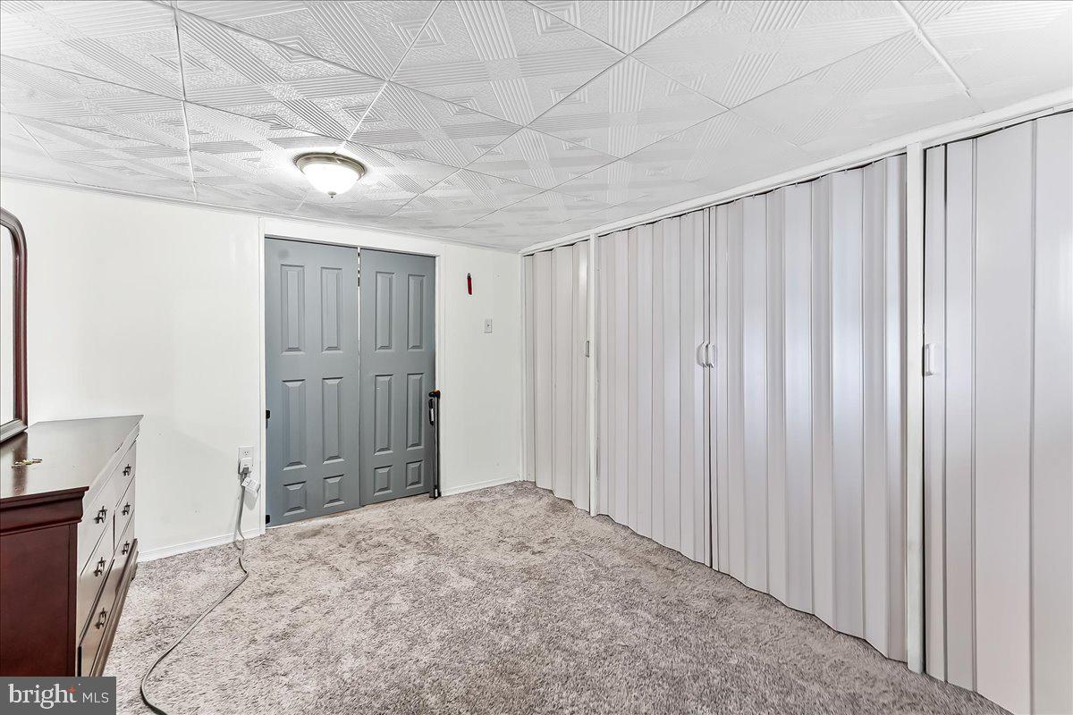 1200 BROADWAY AVENUE