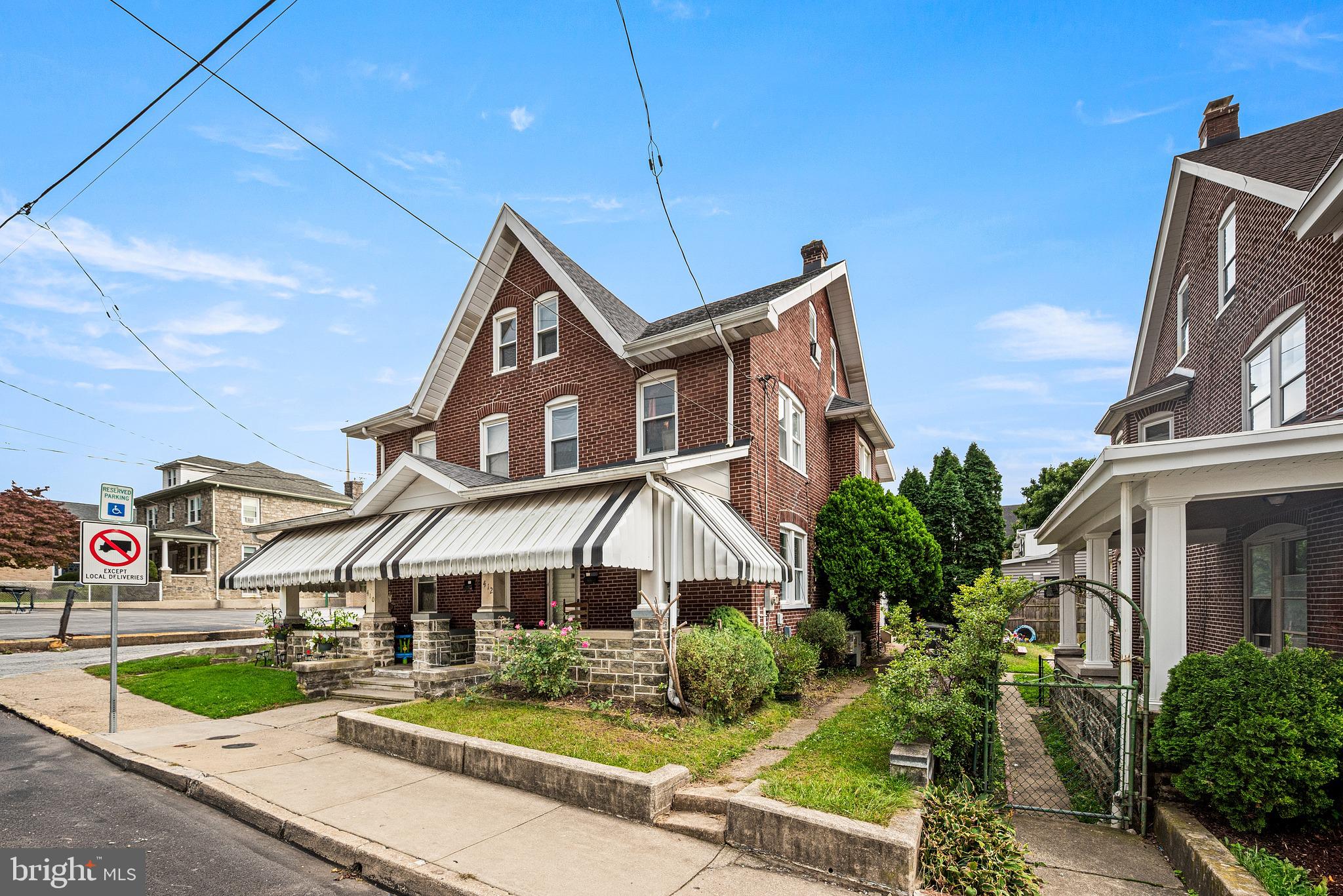 412 CHARLES STREET