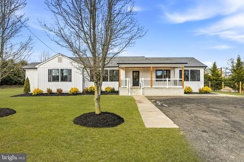 437 PENNINGTON AVENUE WATERFORD WORKS NJ 08089