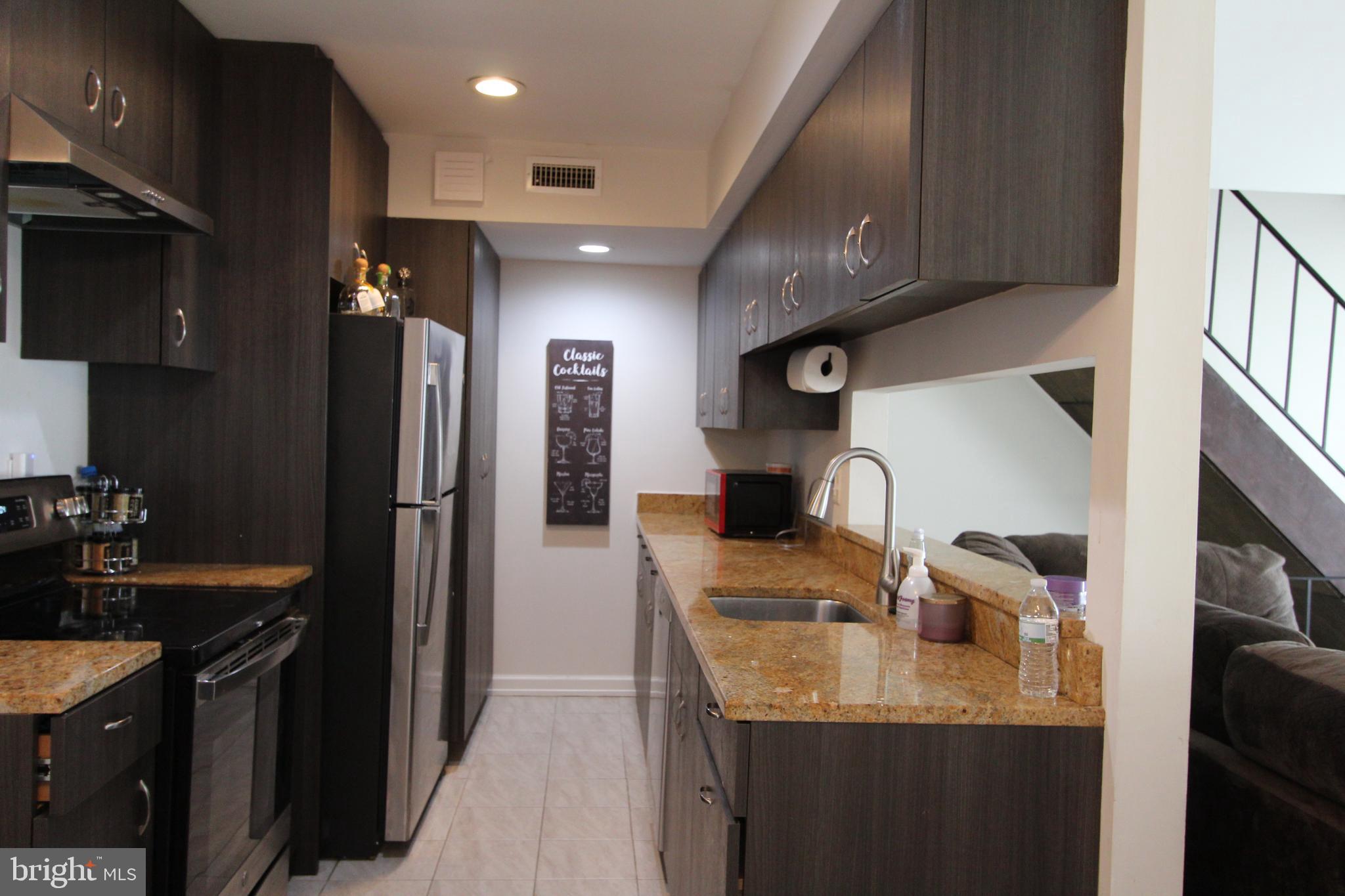 BROOKSHIRE - Residential