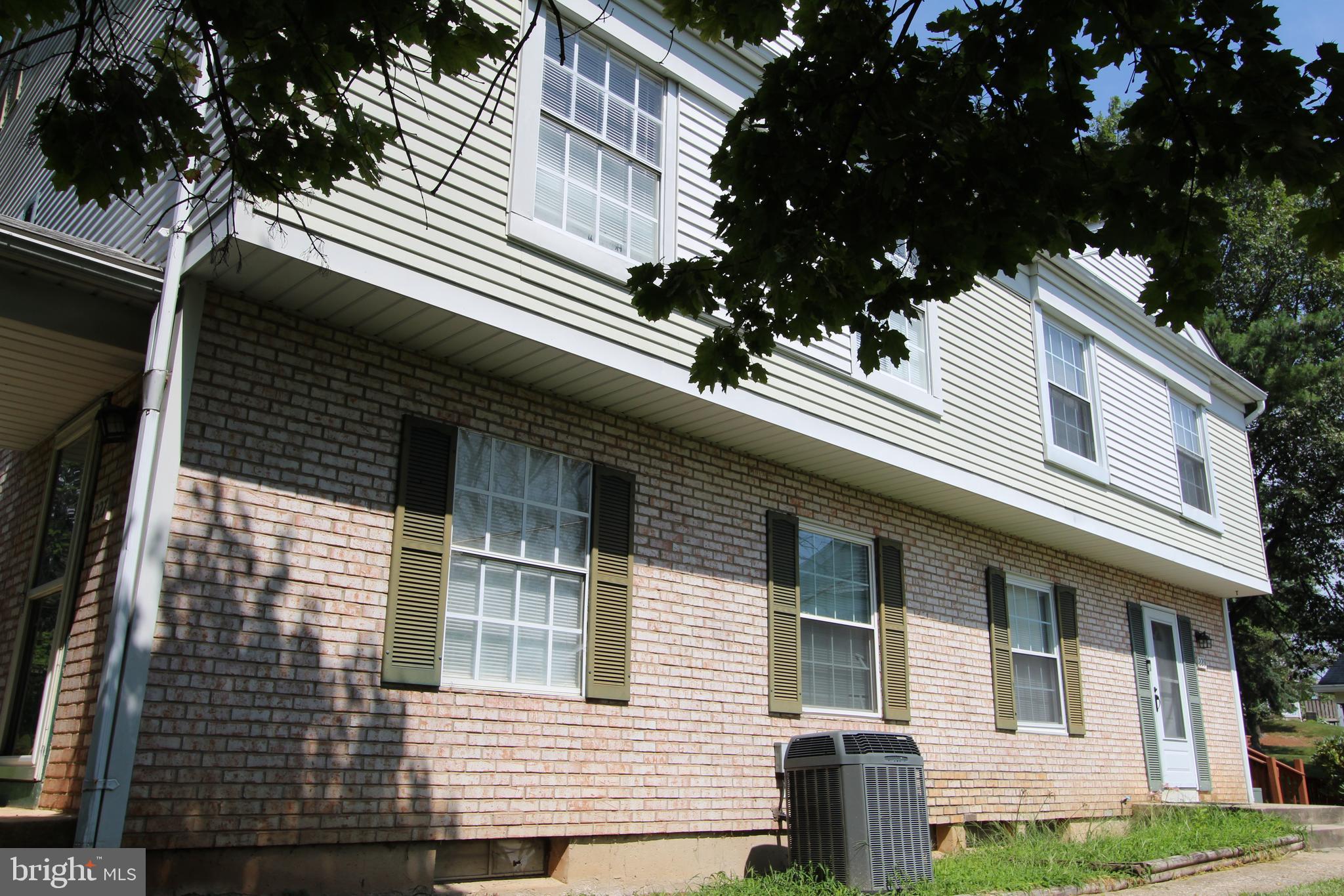 BROOKSHIRE - Residential