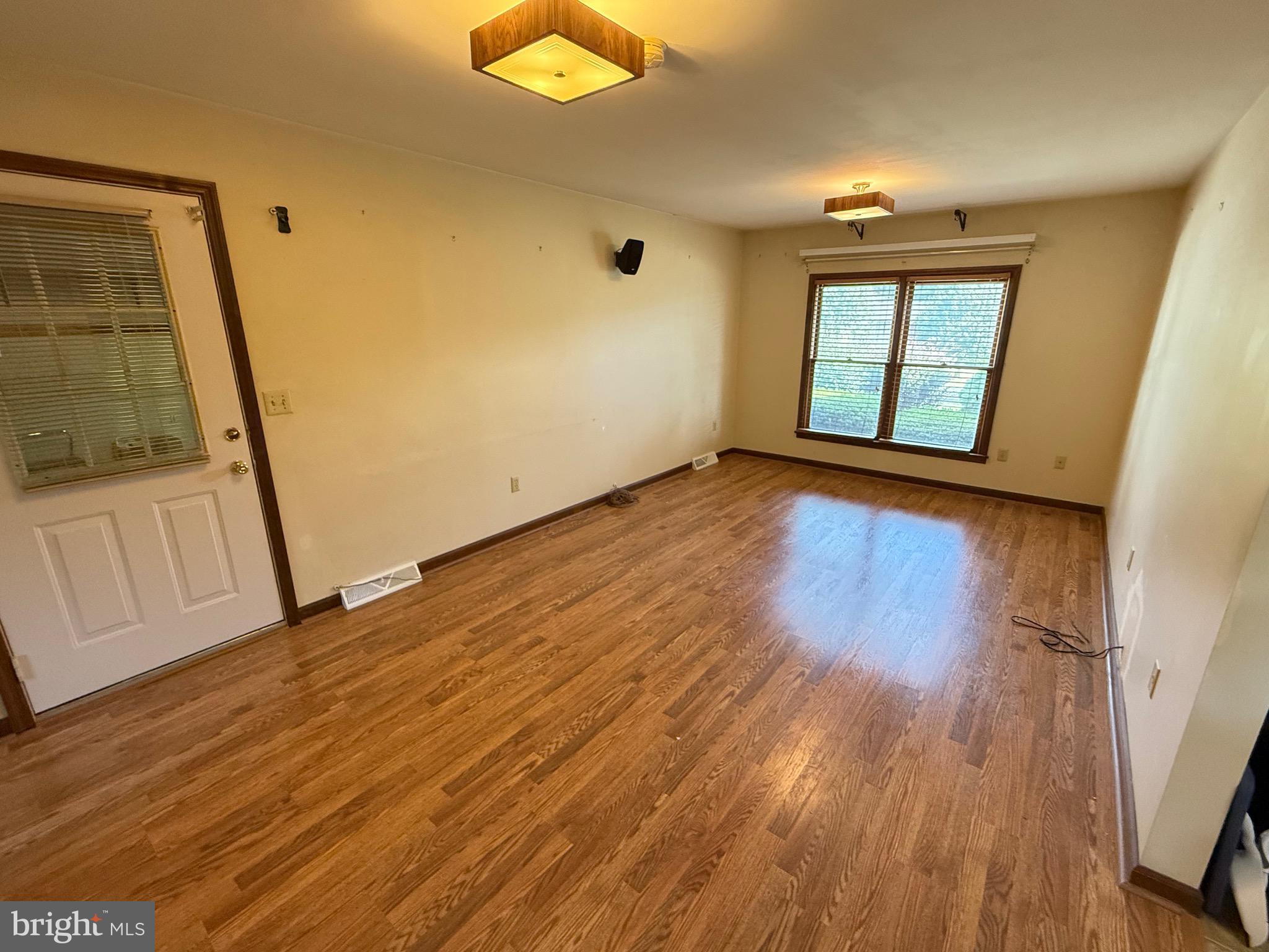 MCTAGGART ESTATE - Residential