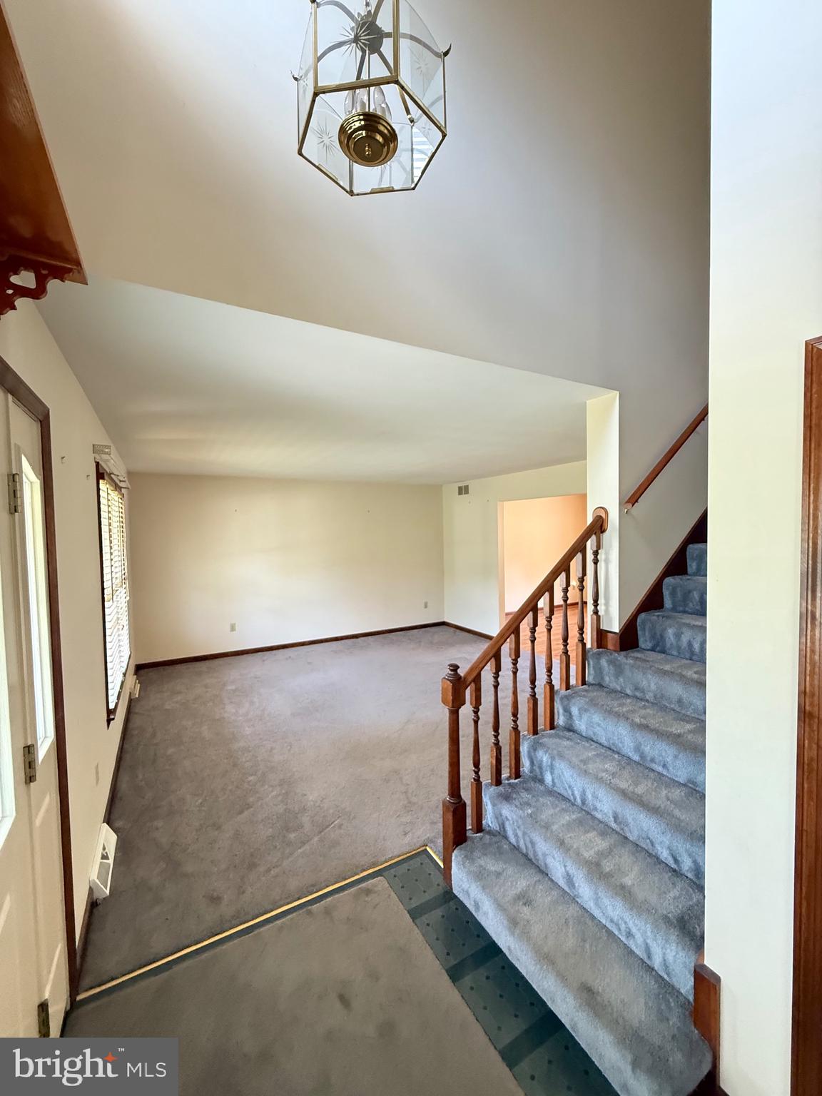 MCTAGGART ESTATE - Residential