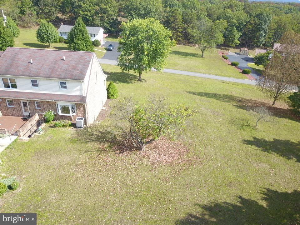 MCTAGGART ESTATE - Residential