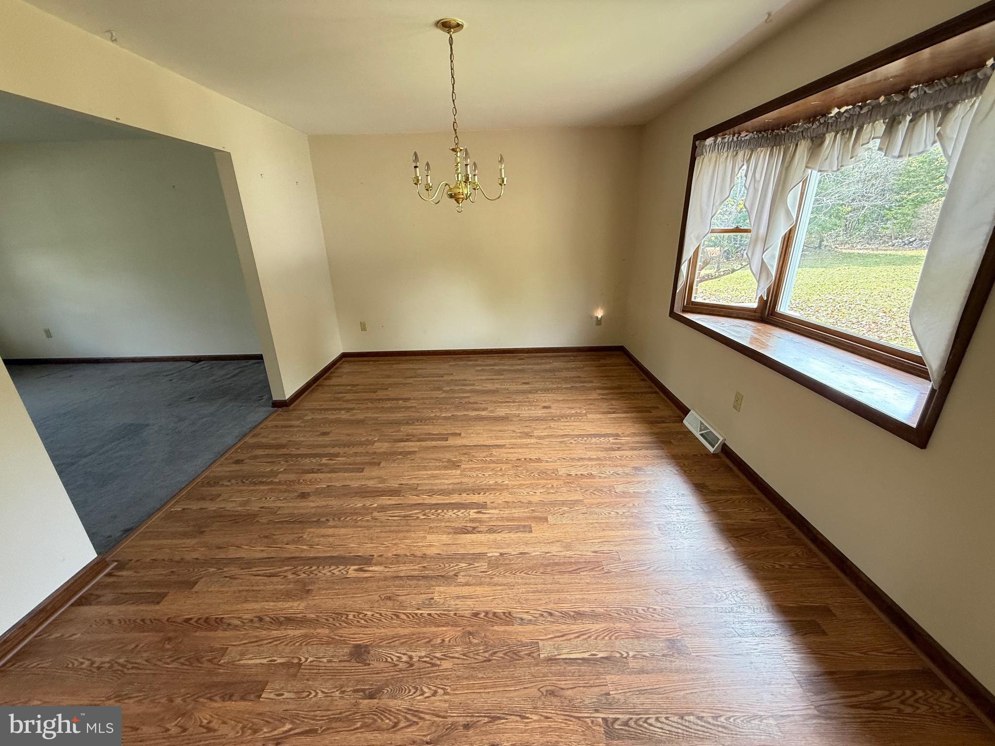 MCTAGGART ESTATE - Residential