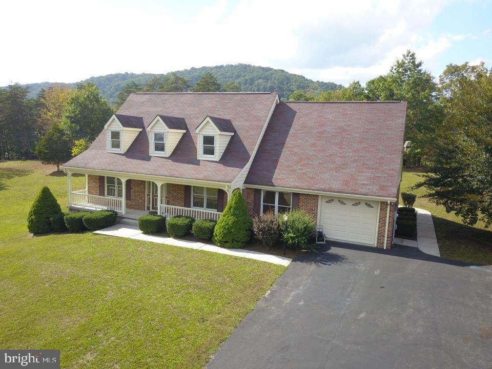 MCTAGGART ESTATE - Residential