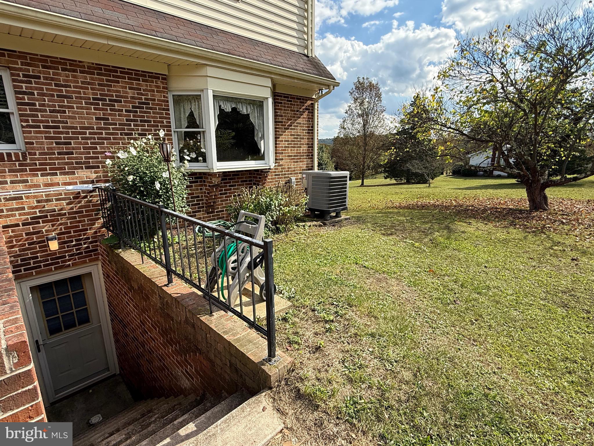 MCTAGGART ESTATE - Residential