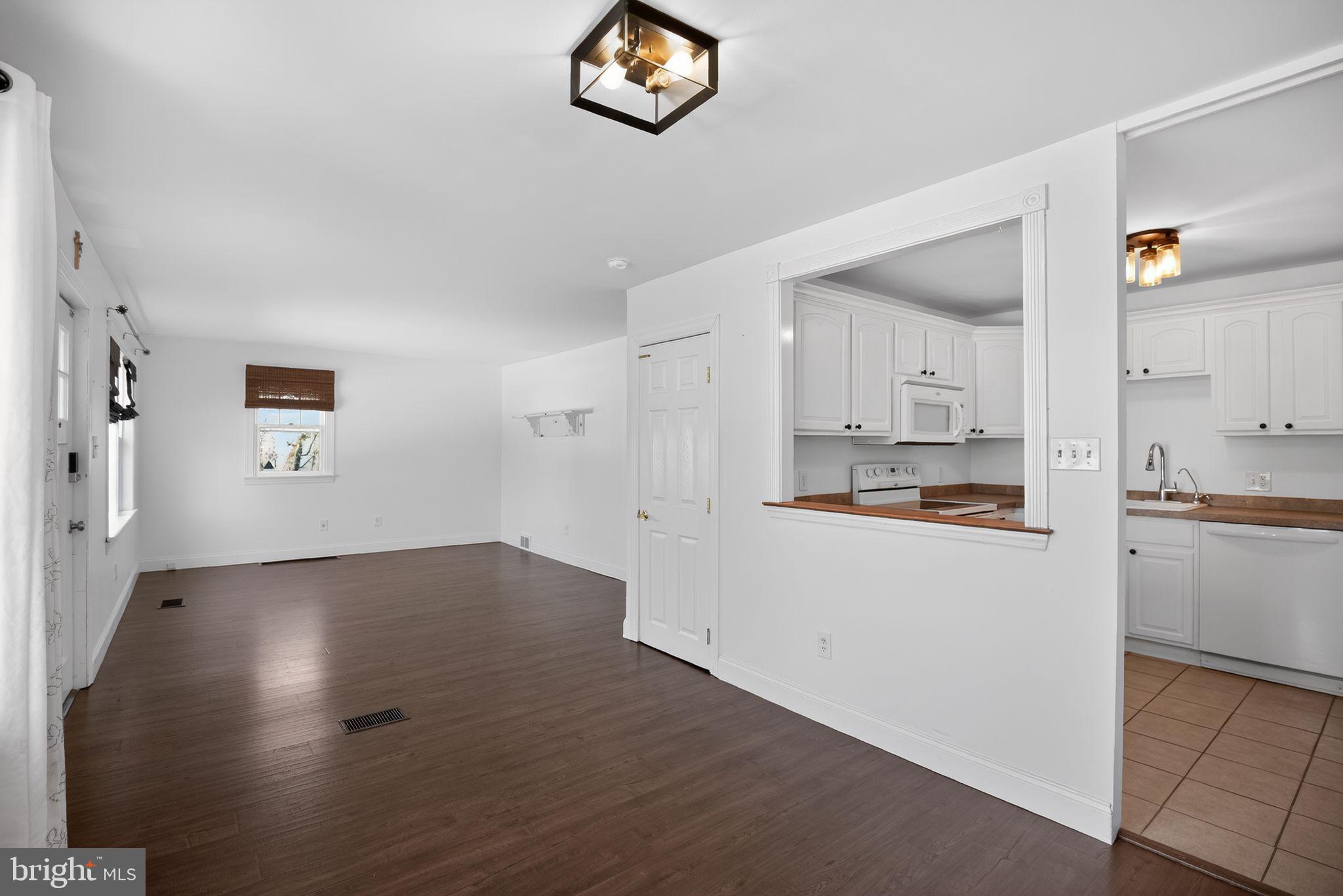 GLENSIDE - Residential