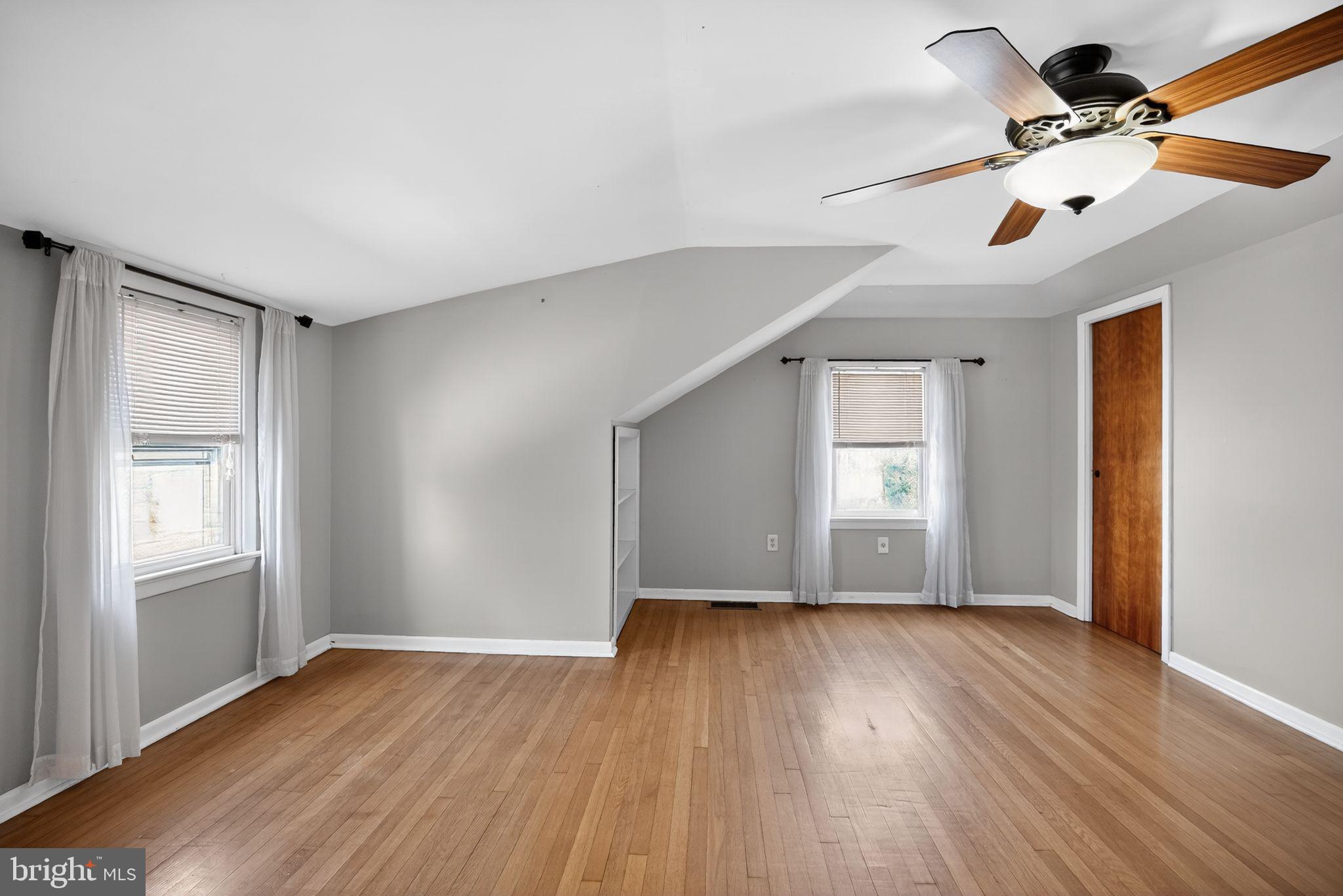 GLENSIDE - Residential