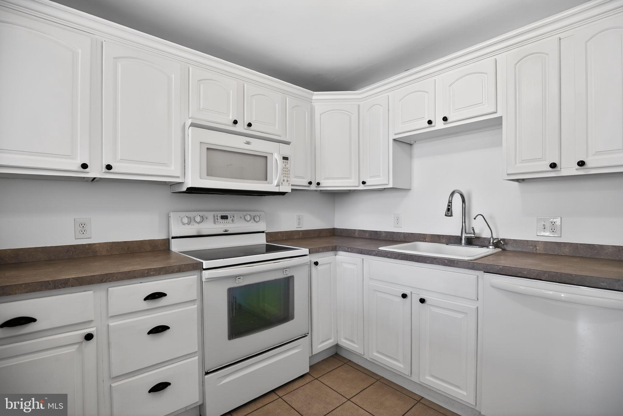 GLENSIDE - Residential