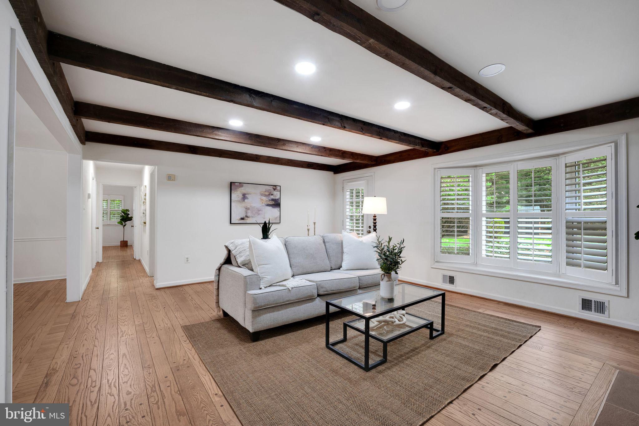 HUNTERS VALLEY MINCHEWS - Residential