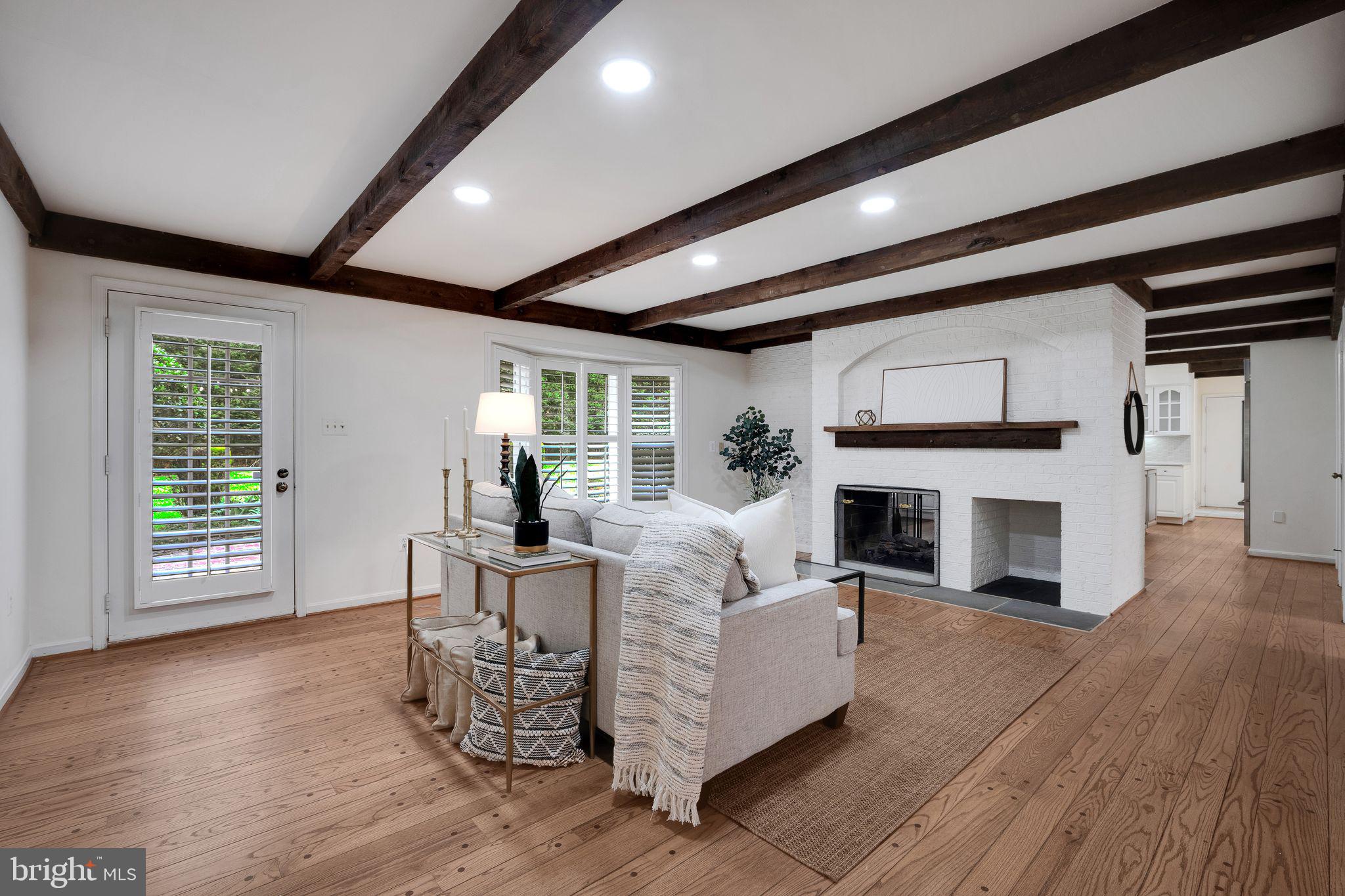 HUNTERS VALLEY MINCHEWS - Residential