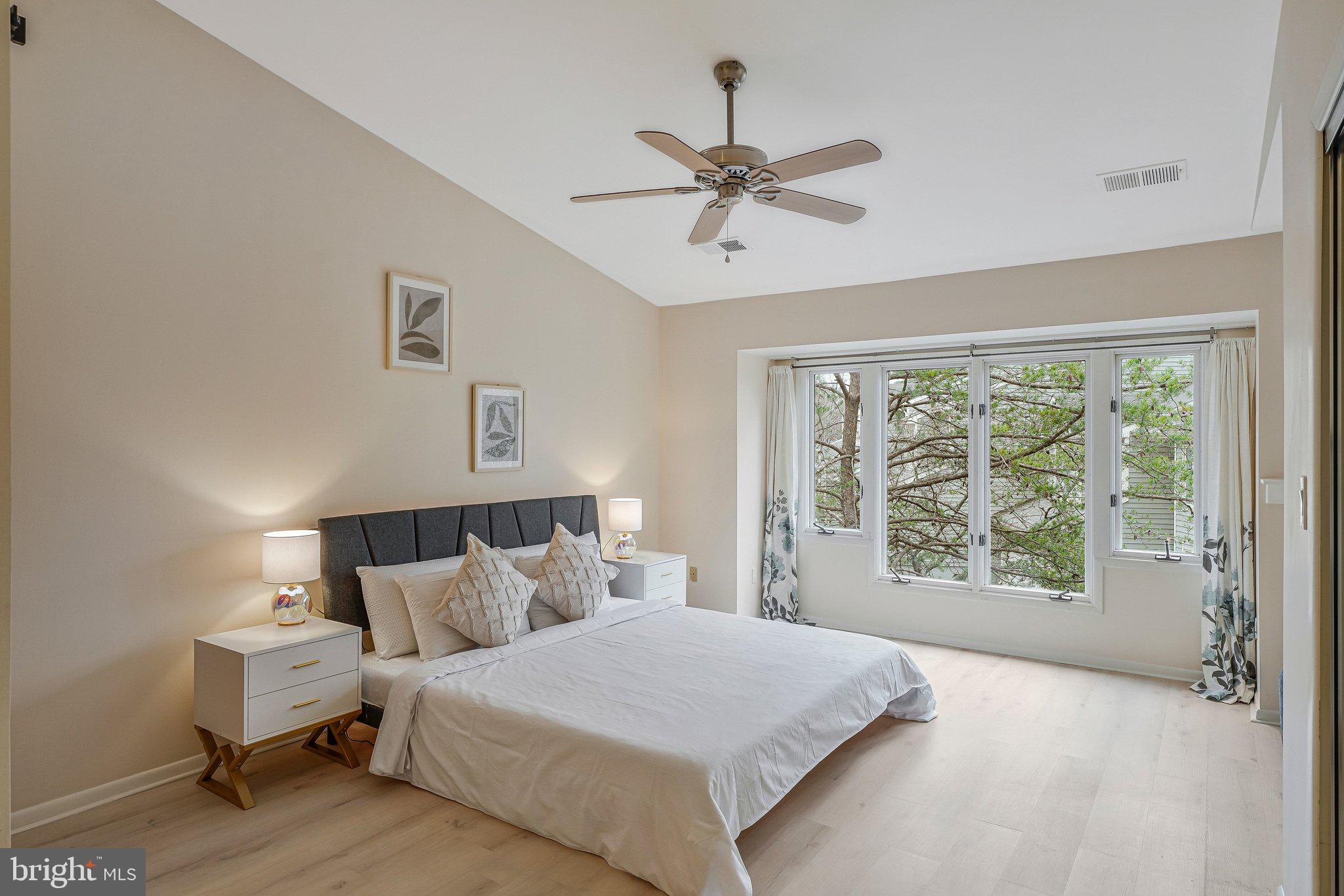 LAKEPORT - Residential