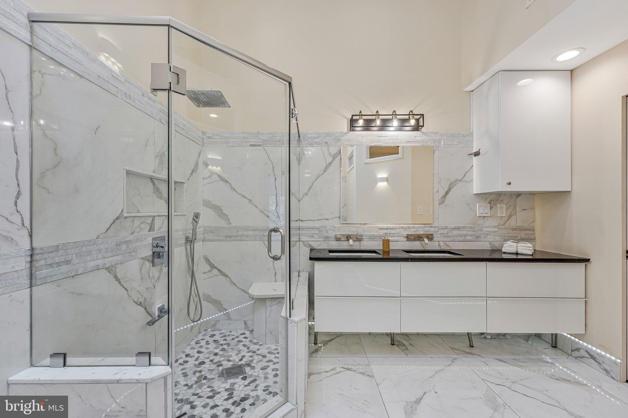 LAKEPORT - Residential