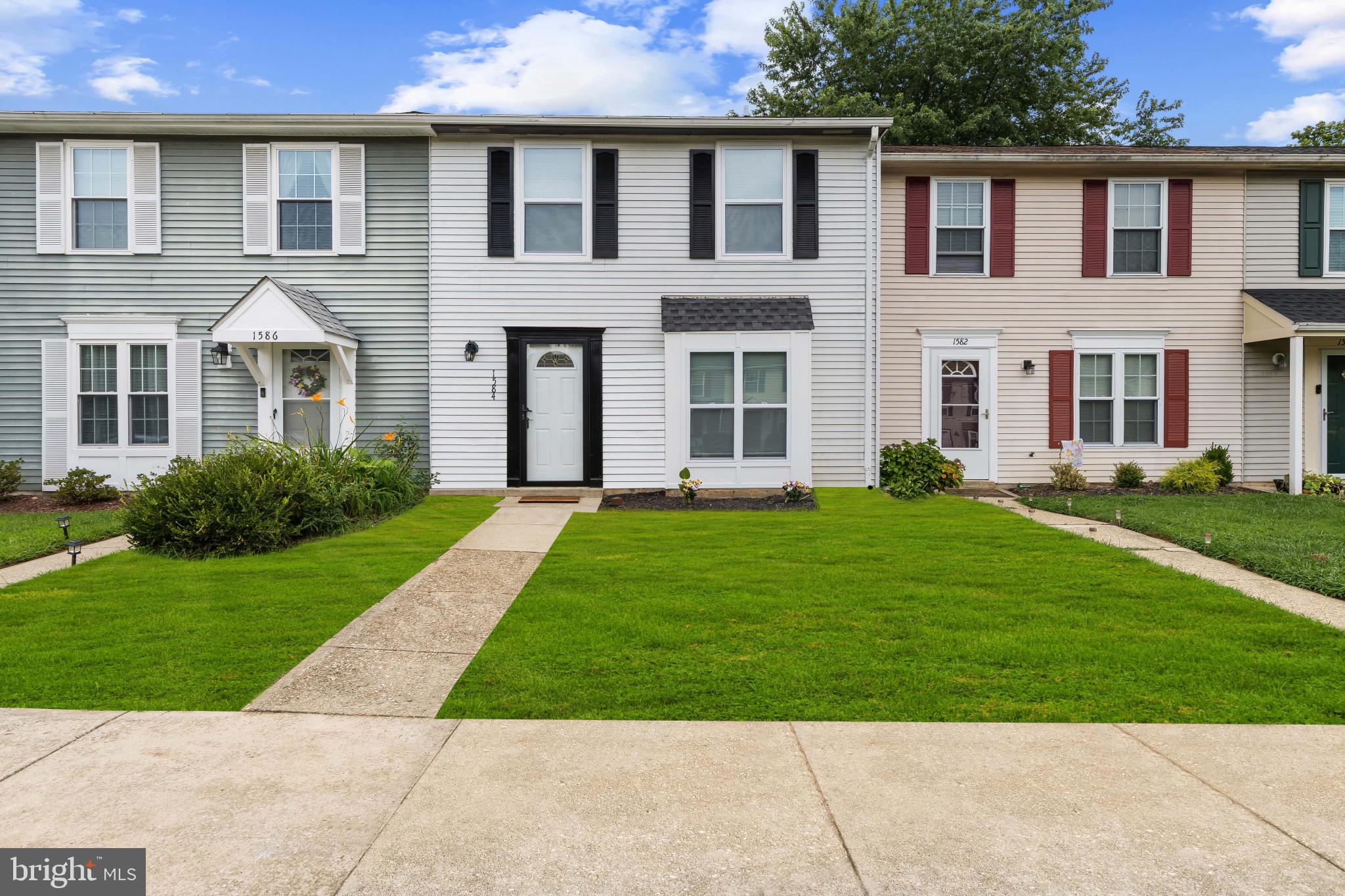 Beautifully renovated Townhome in the desirable** WHISPERING WOODS** neighborhood! This 3 Bedroom 1.5 Bathroom Interior Townhome is full of new renovations. Renovations include new Architectural shingled roof, attic insulation, windows, PVC Bay window, storm door, totally remodeled Kitchen and bathrooms. Flooring on the main level has been redone with Luxury Vinyl Planking, while the upper level has new carpet throughout. All new interior doors and trim. New recessed lights in kitchen, living room and master suite. New rear fenced-in backyard that includes a raised garden for that person with a Green thumb!! Even the grass is new!!! Community Amenities include a playground, picnic area, and walking/ jogging paths. Conveniently located near parks, shopping, and dining. Easy access to A.A.
Community college and major transportation routes. Ten minutes to Historic Annapolis District and the
Naval Academy.
Don't miss out on this charming retreat,