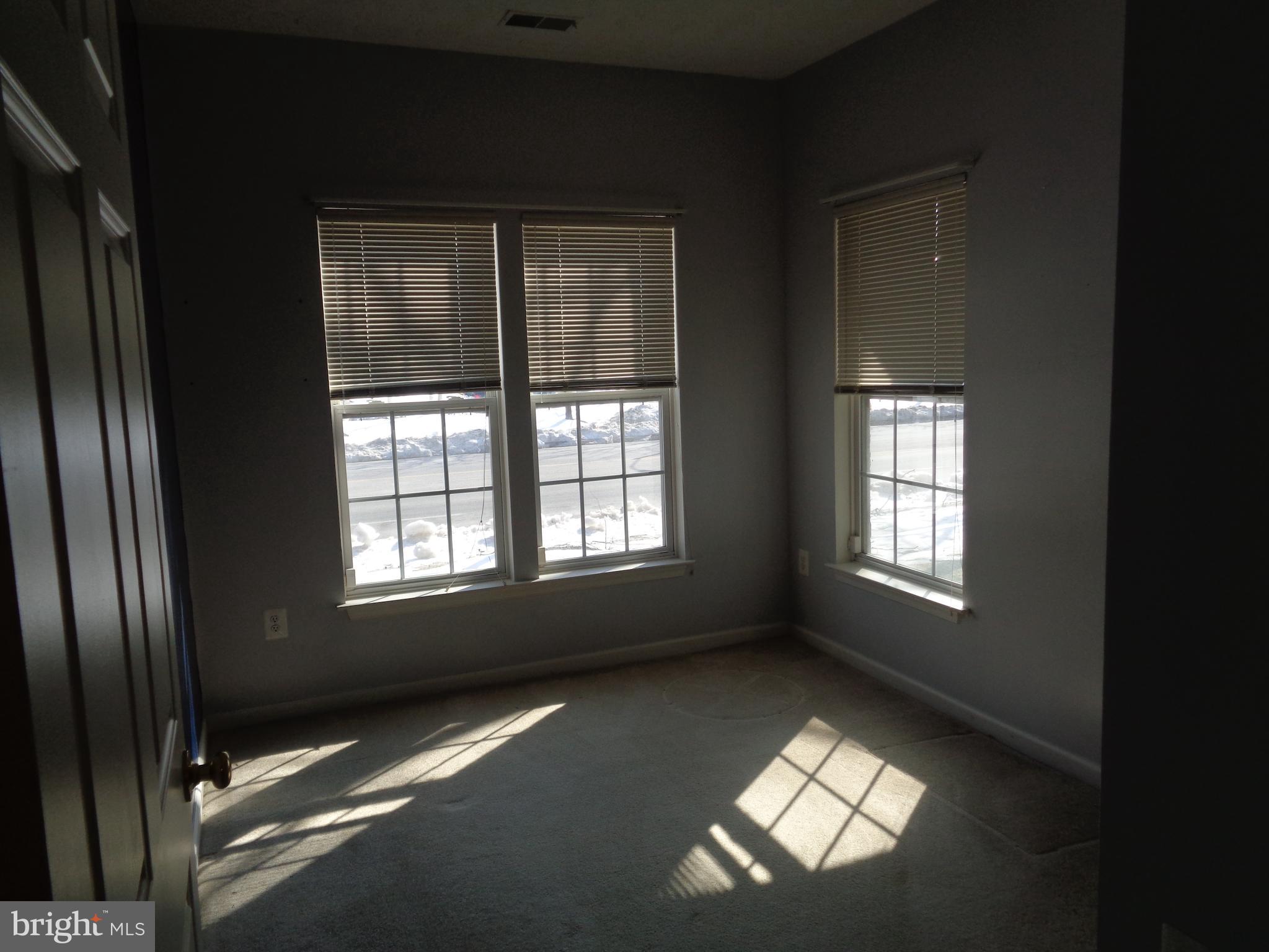 DEVONSHIRE - Residential Lease