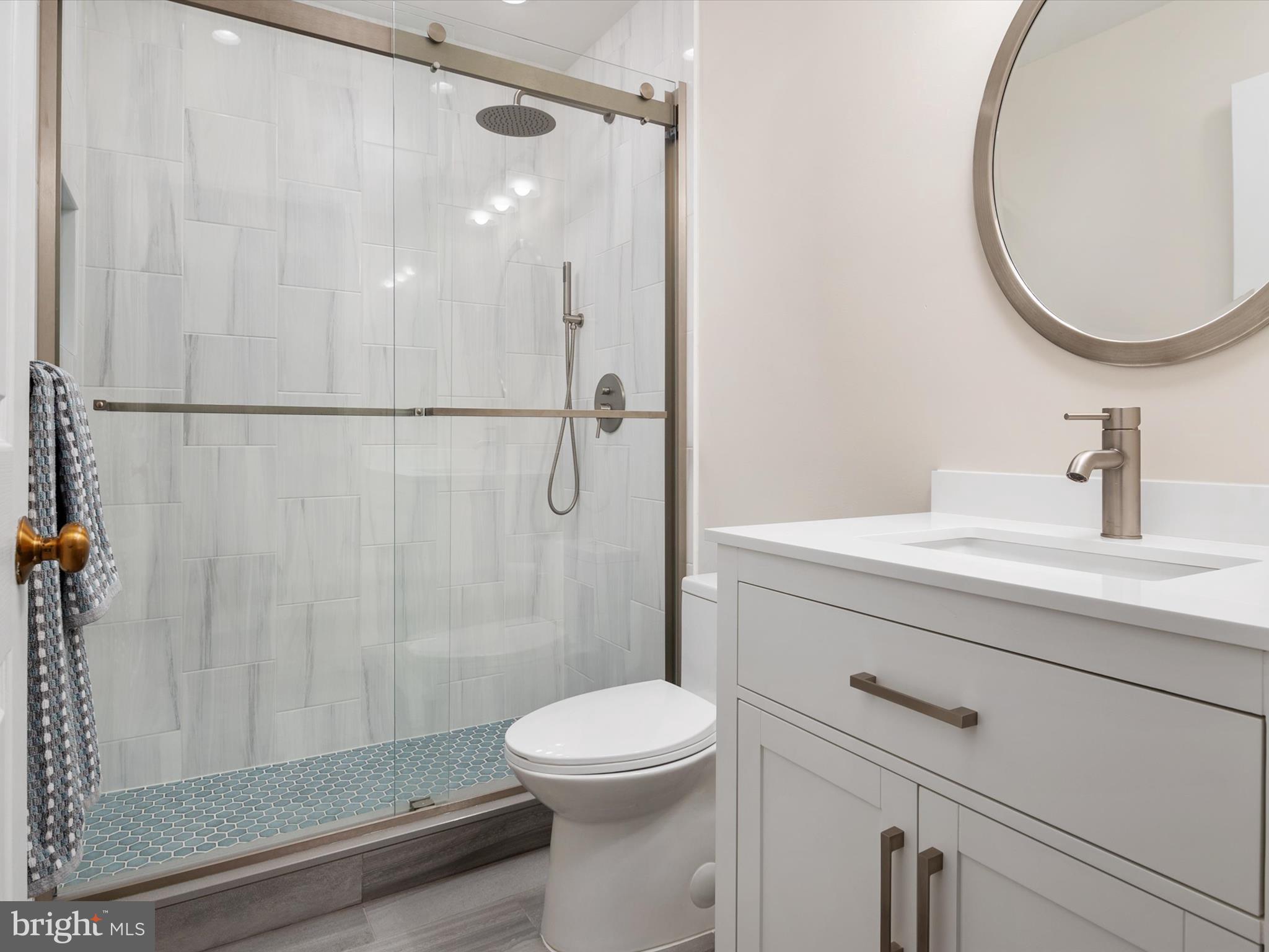 OYSTER COVE - Residential