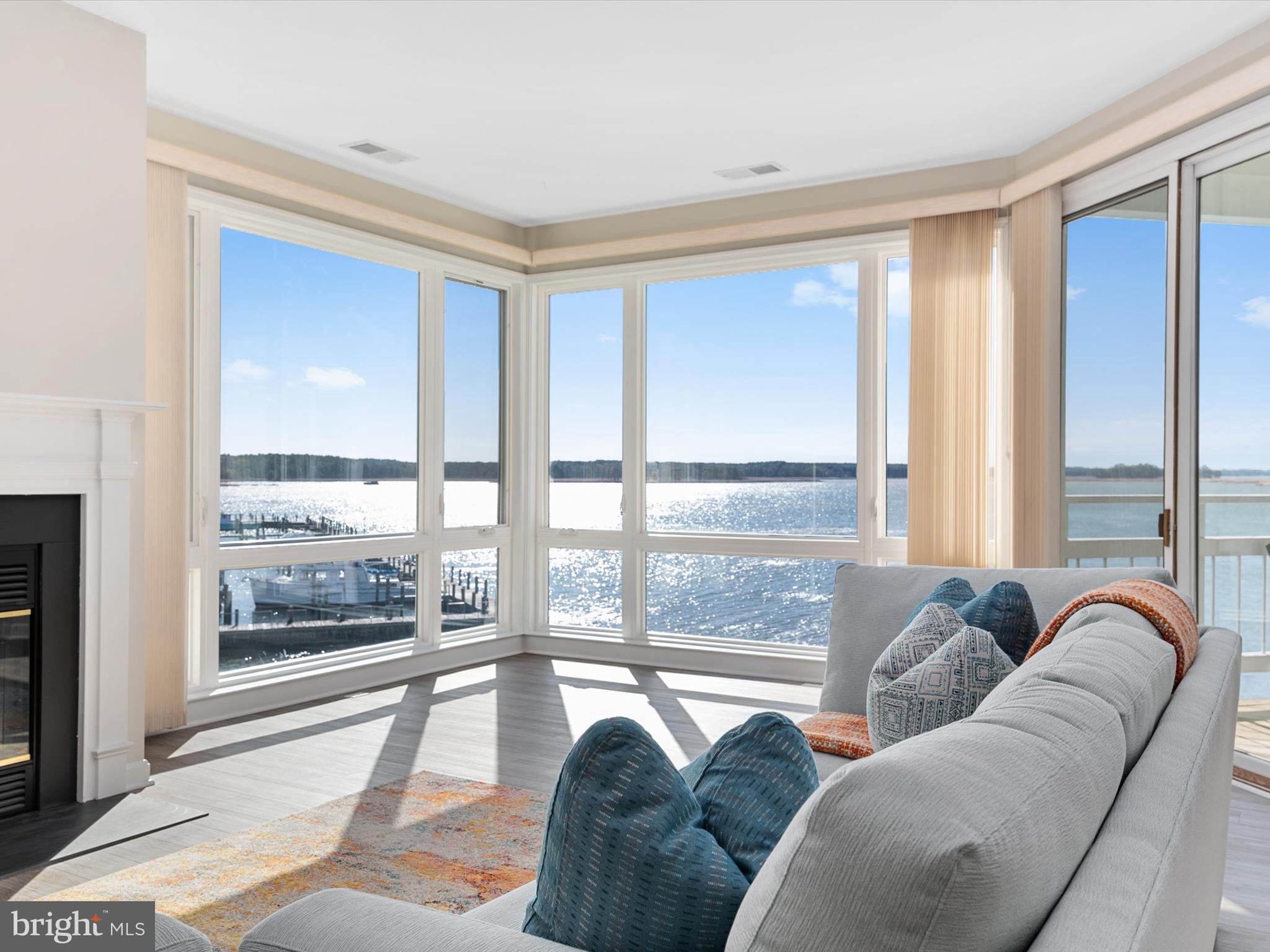 OYSTER COVE - Residential