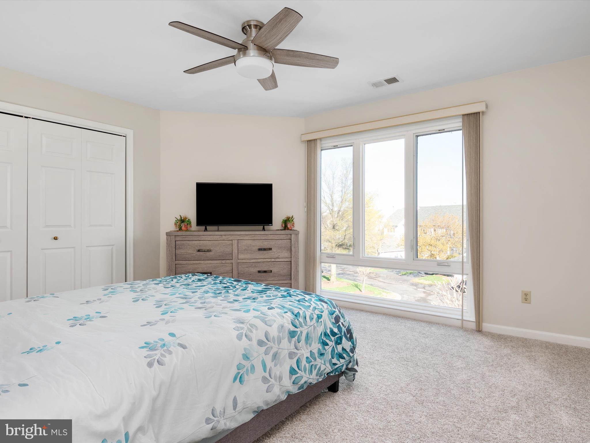 OYSTER COVE - Residential