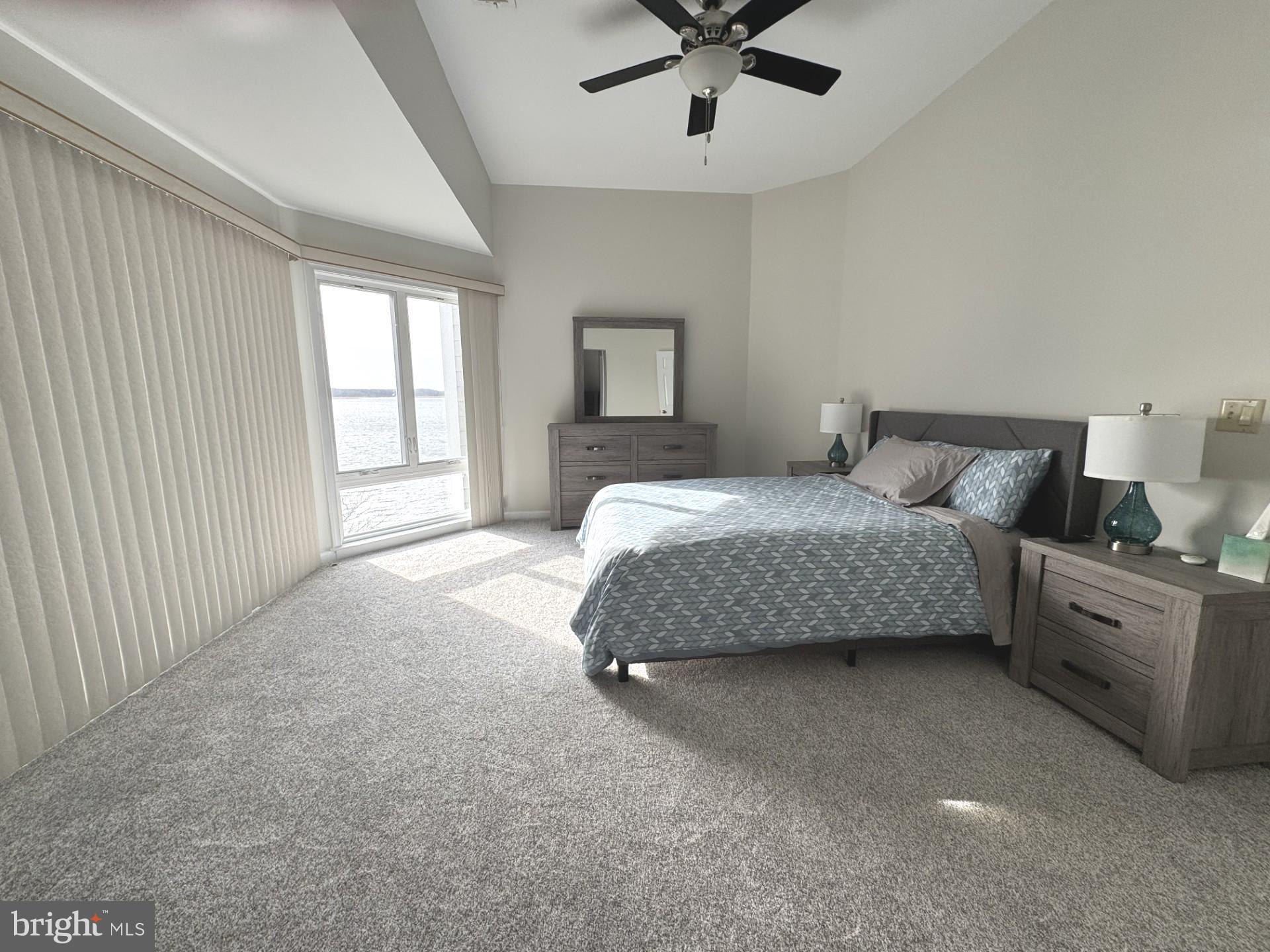 OYSTER COVE - Residential