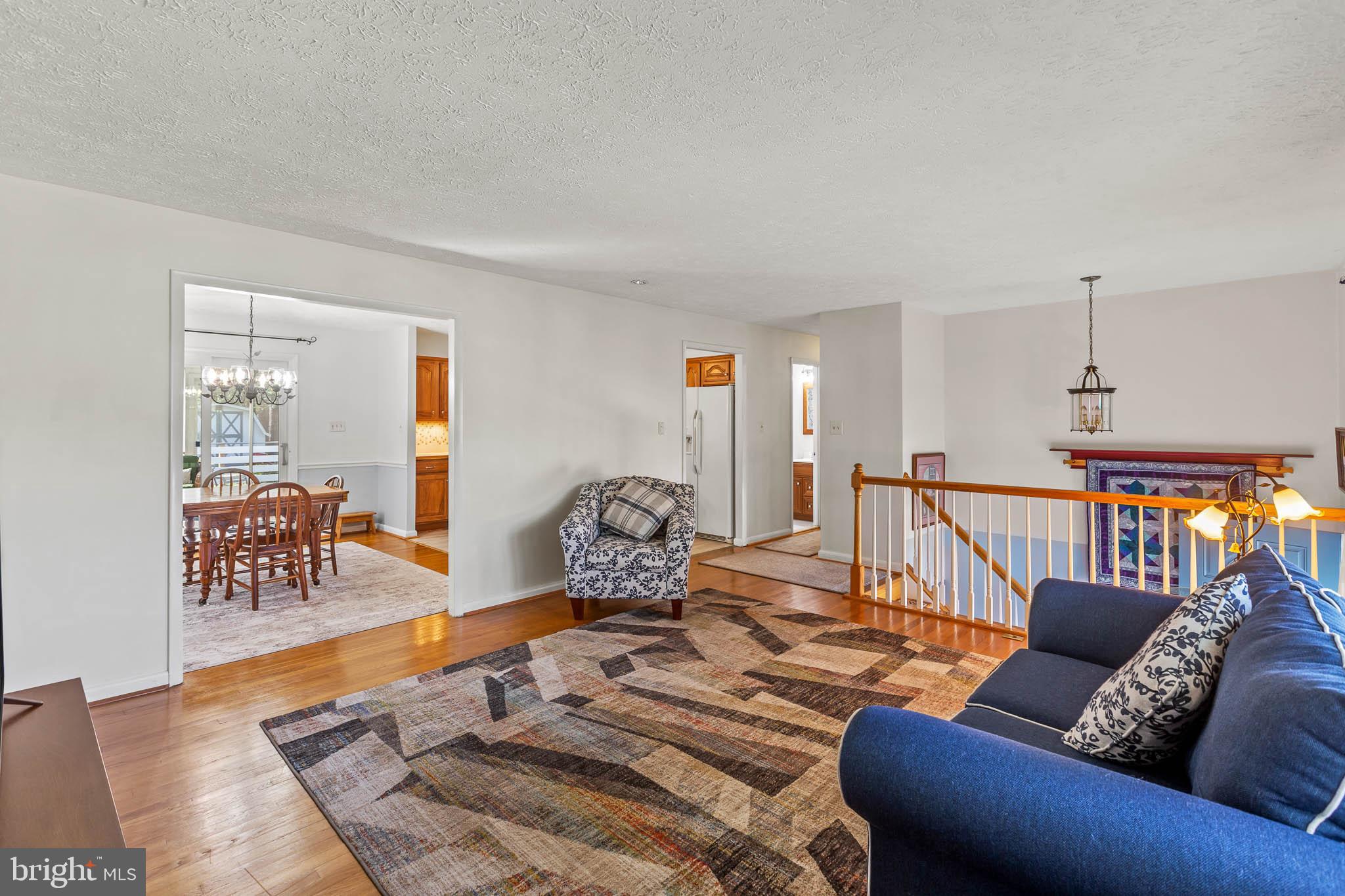 INDIAN CREEK - Residential