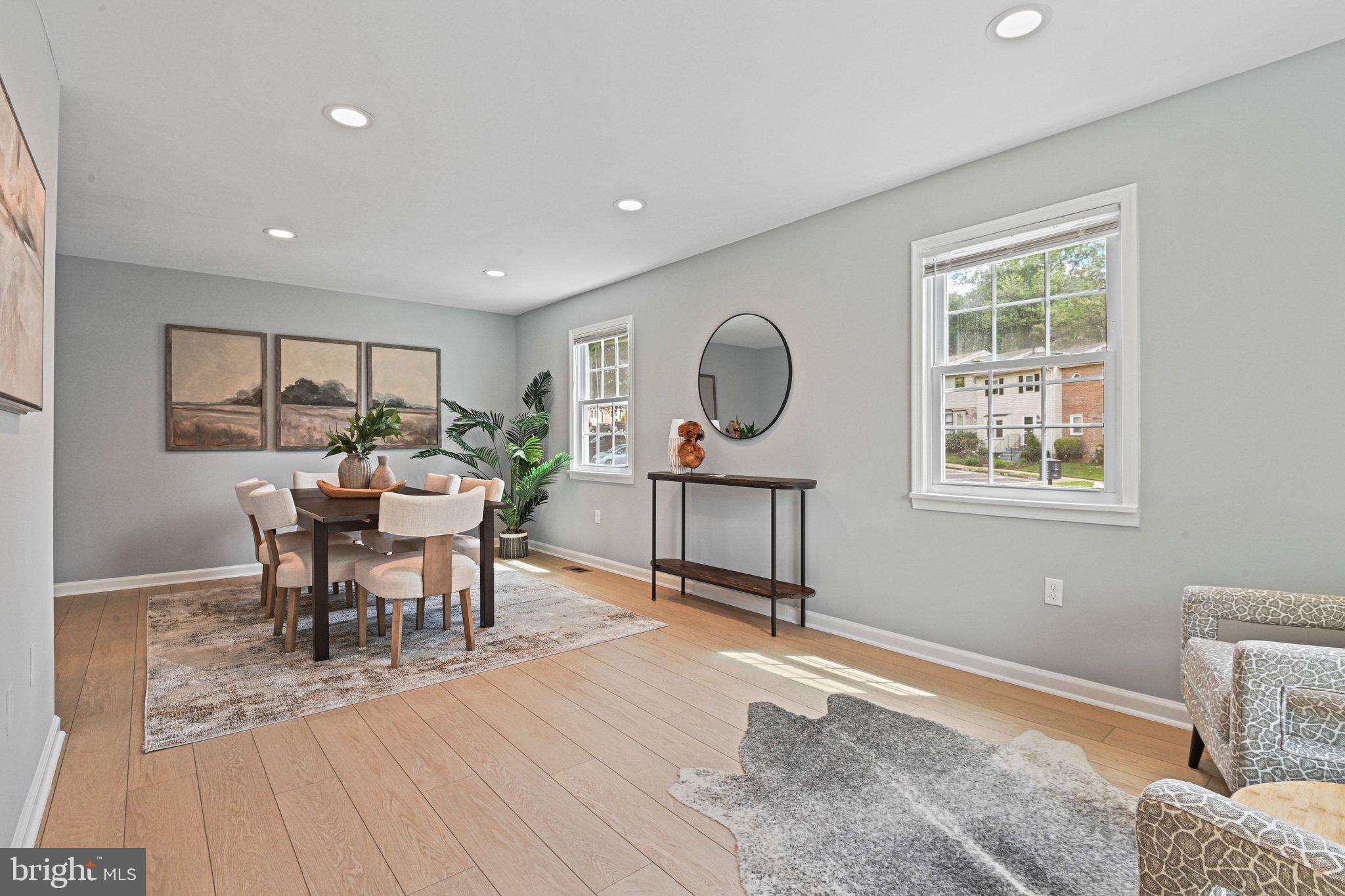 3094 WHITE BIRCH COURT