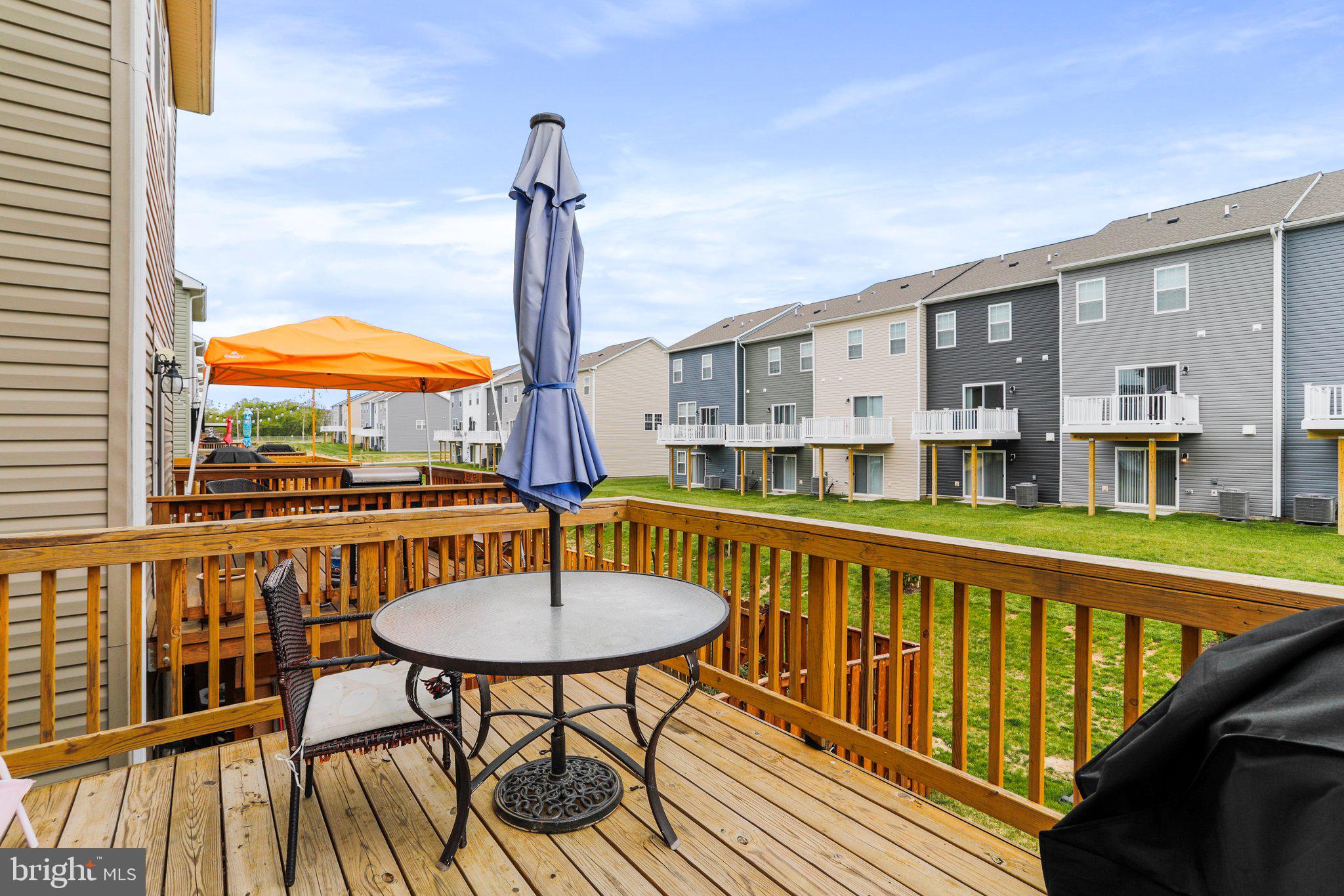 BERKELEY RIDGE - Residential