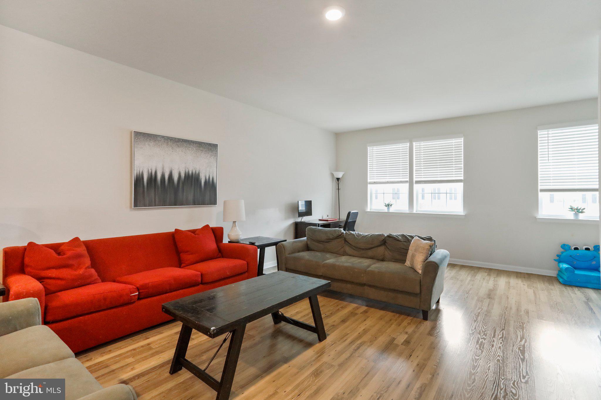 BERKELEY RIDGE - Residential