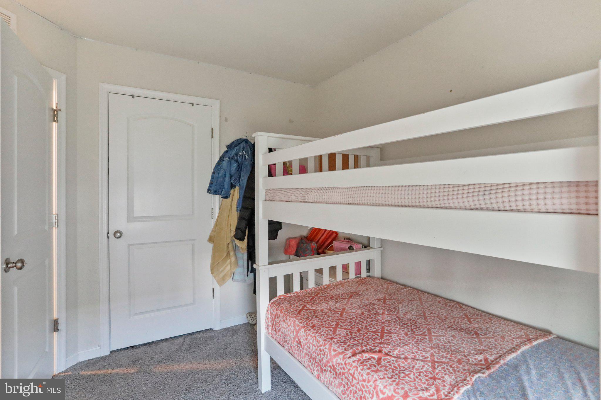 BERKELEY RIDGE - Residential