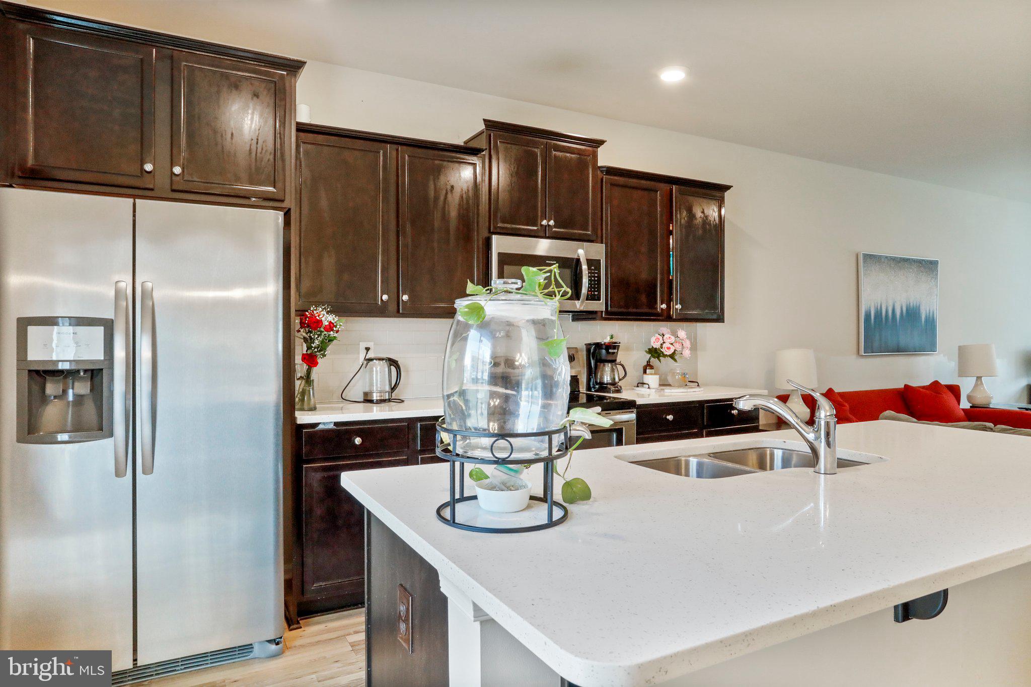 BERKELEY RIDGE - Residential