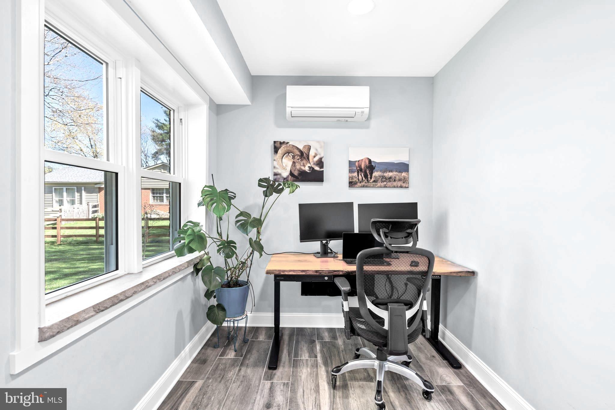 CLARKSBURG OUTSIDE - Residential