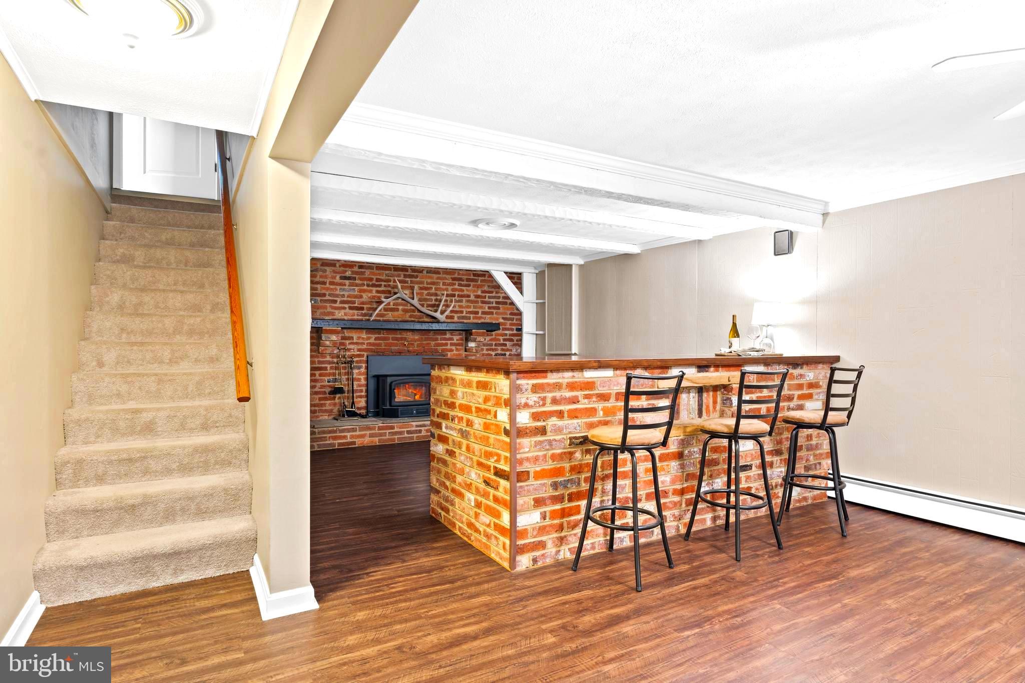 CLARKSBURG OUTSIDE - Residential