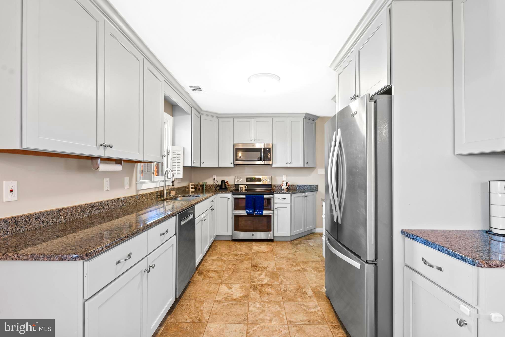 CLARKSBURG OUTSIDE - Residential