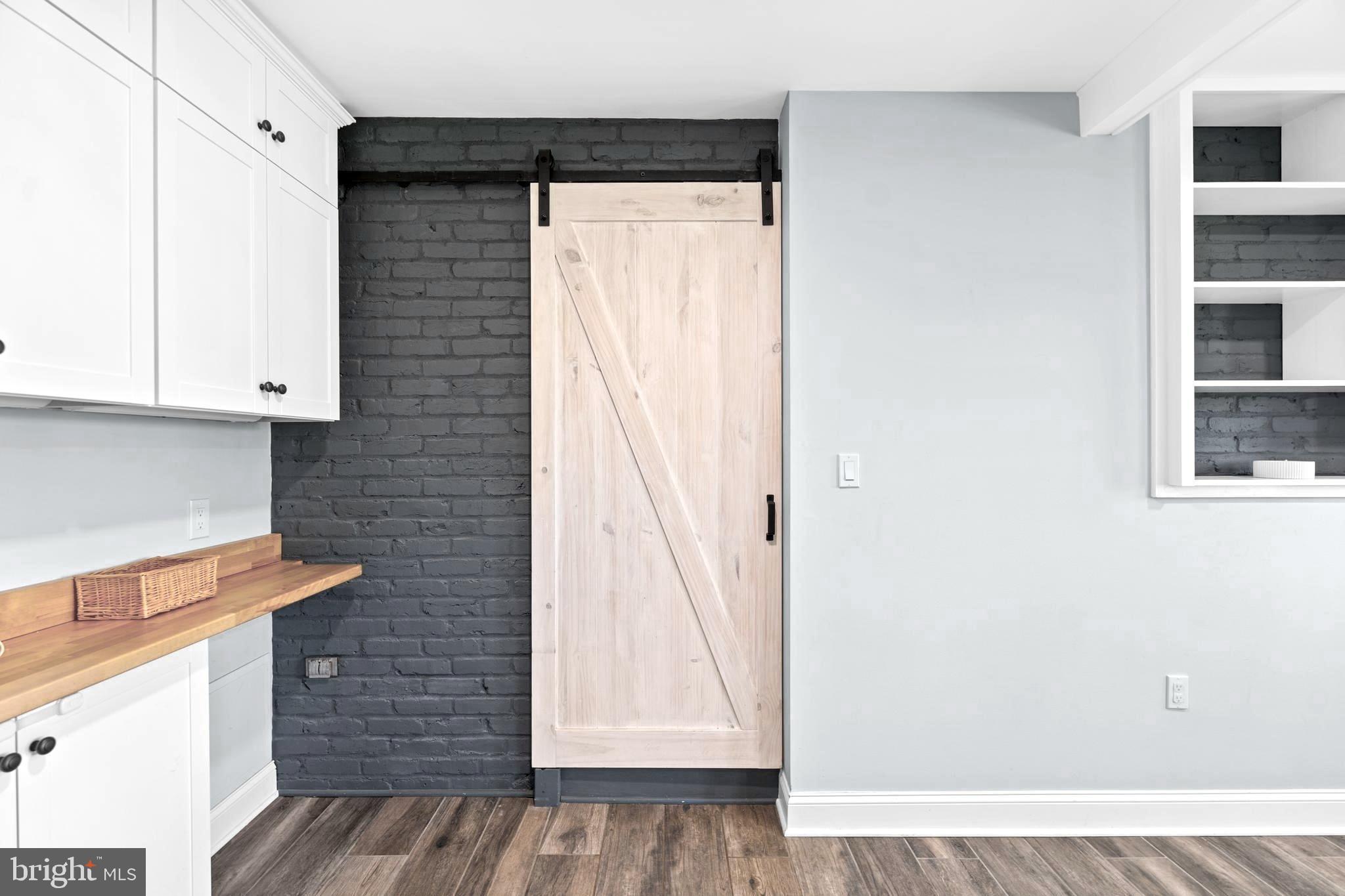 CLARKSBURG OUTSIDE - Residential