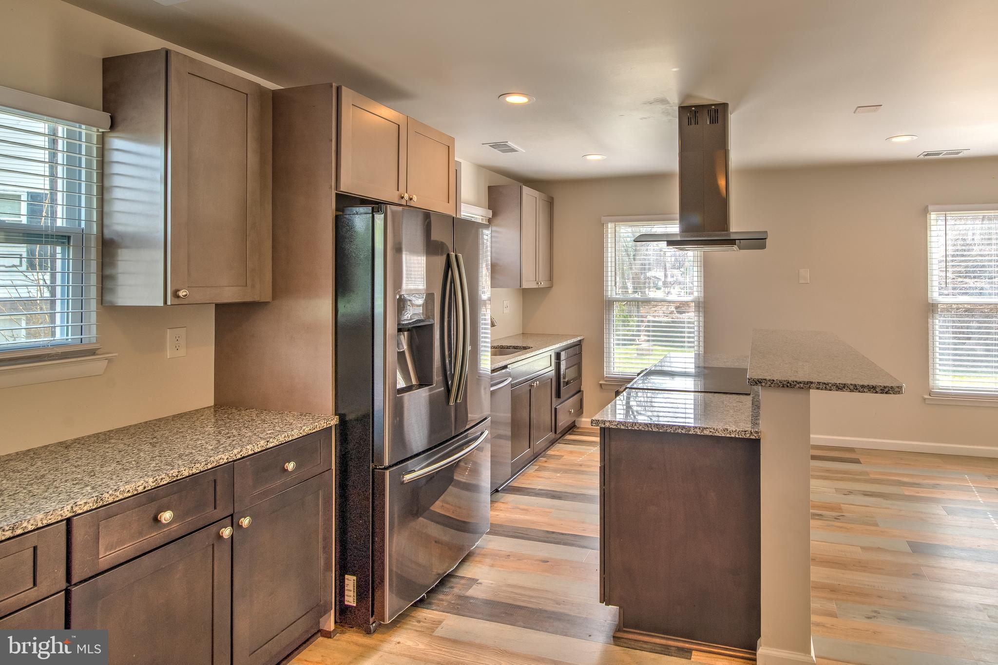 WILLOW HILLS- RESUB PARC - Residential