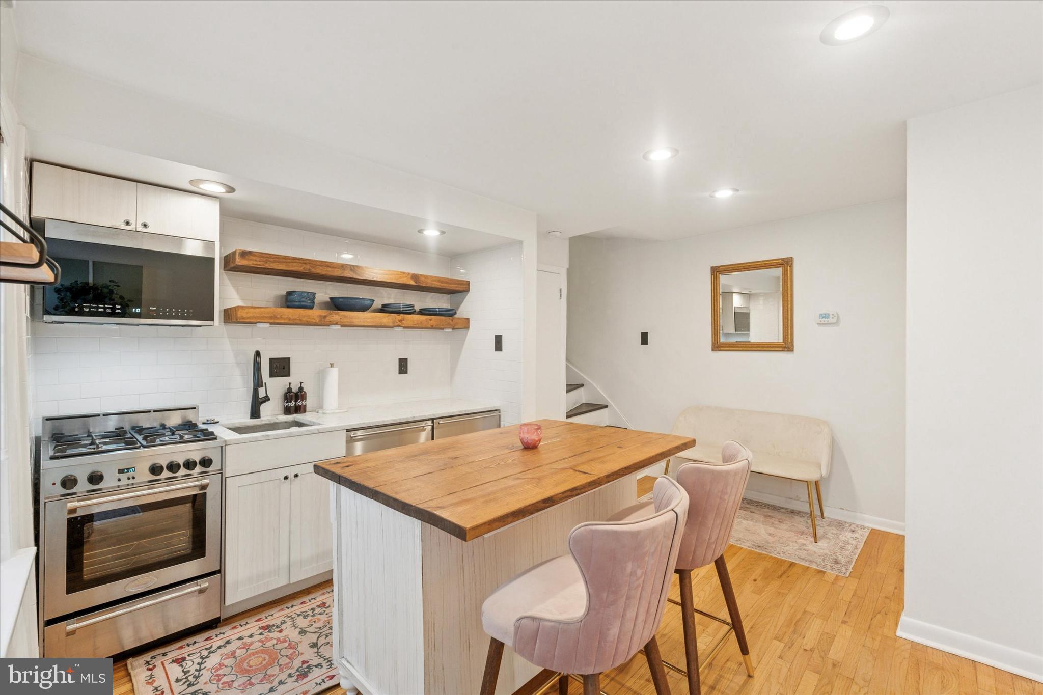 WASHINGTON SQ WEST - Residential Lease