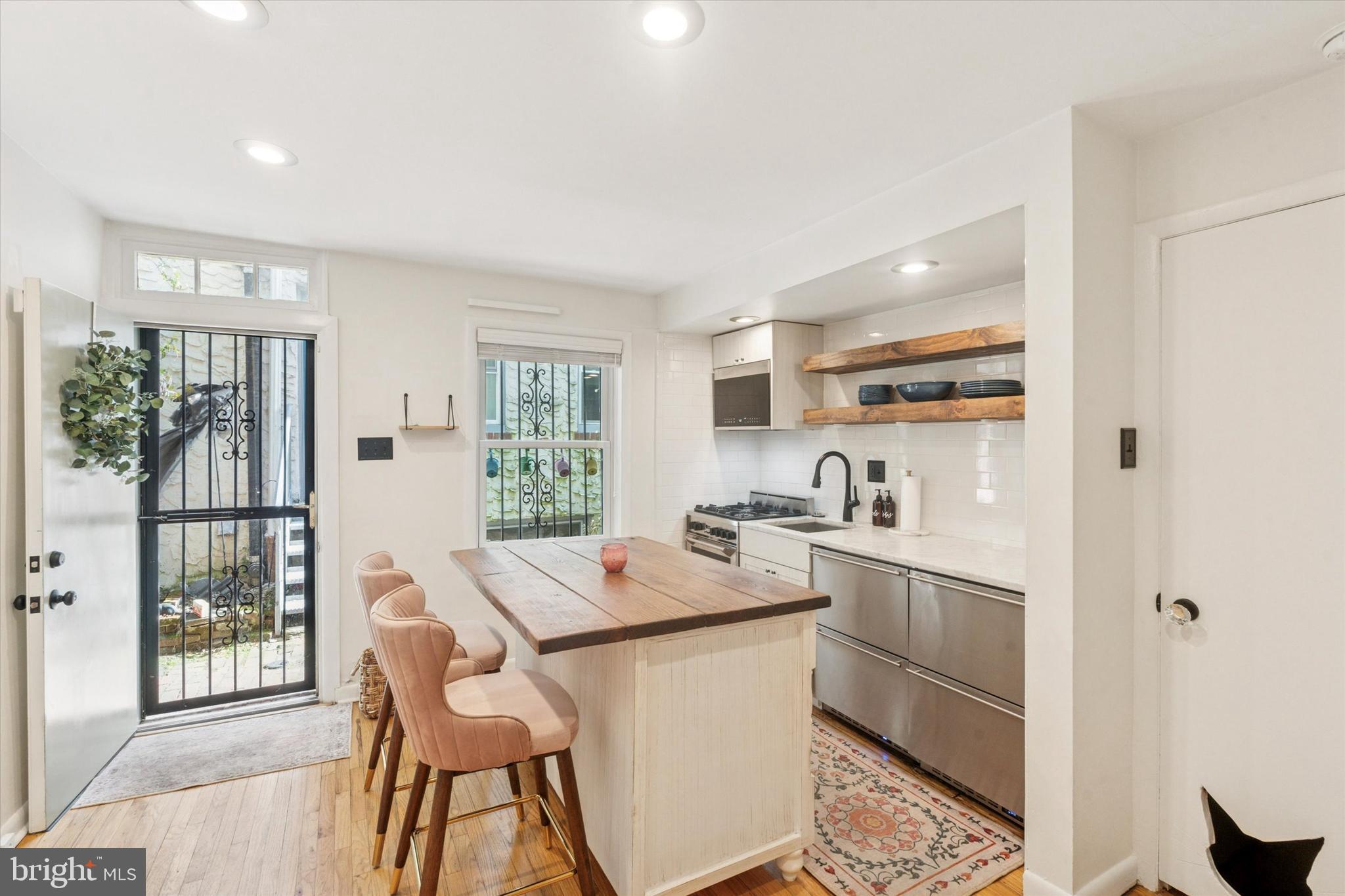 WASHINGTON SQ WEST - Residential Lease