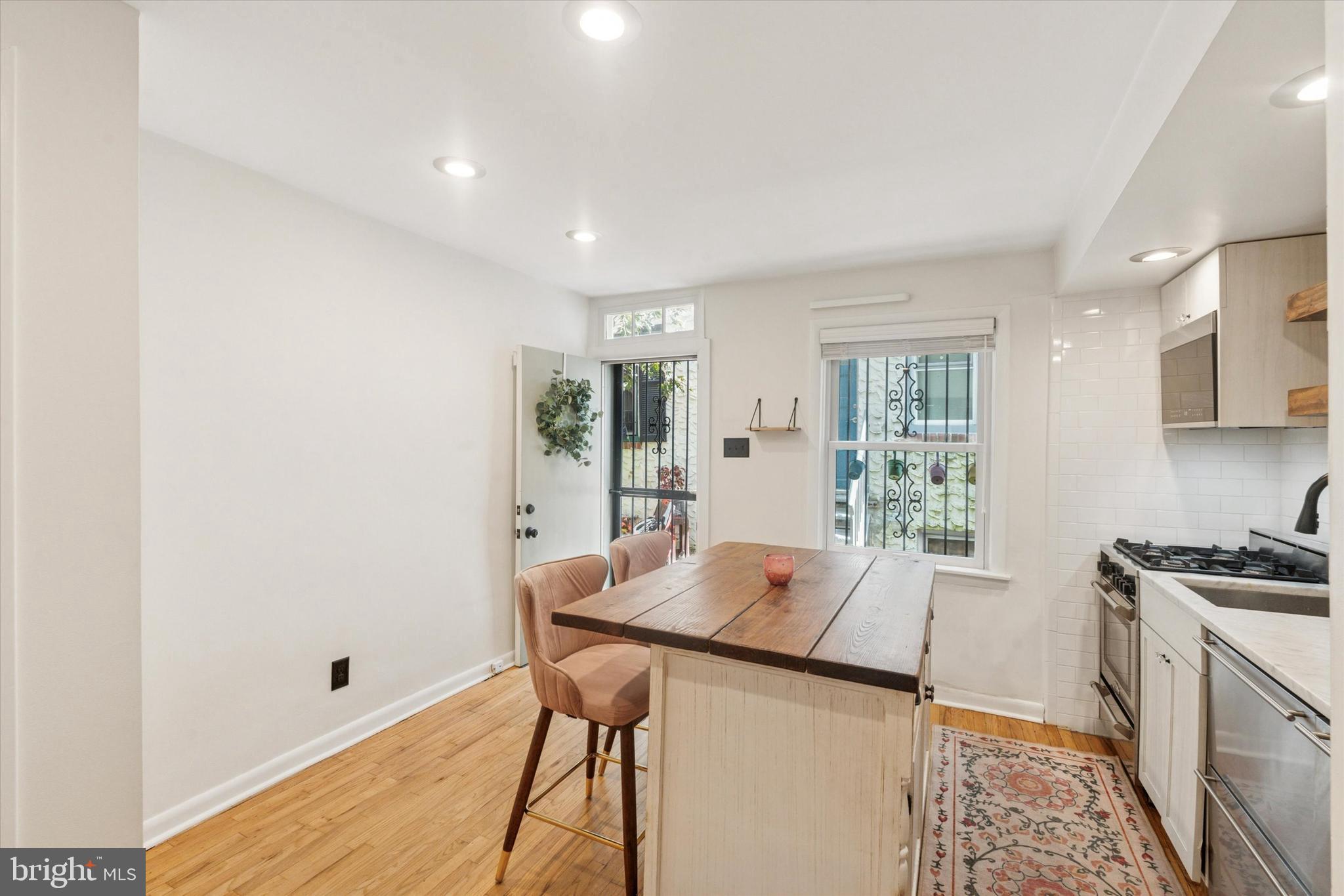 WASHINGTON SQ WEST - Residential Lease