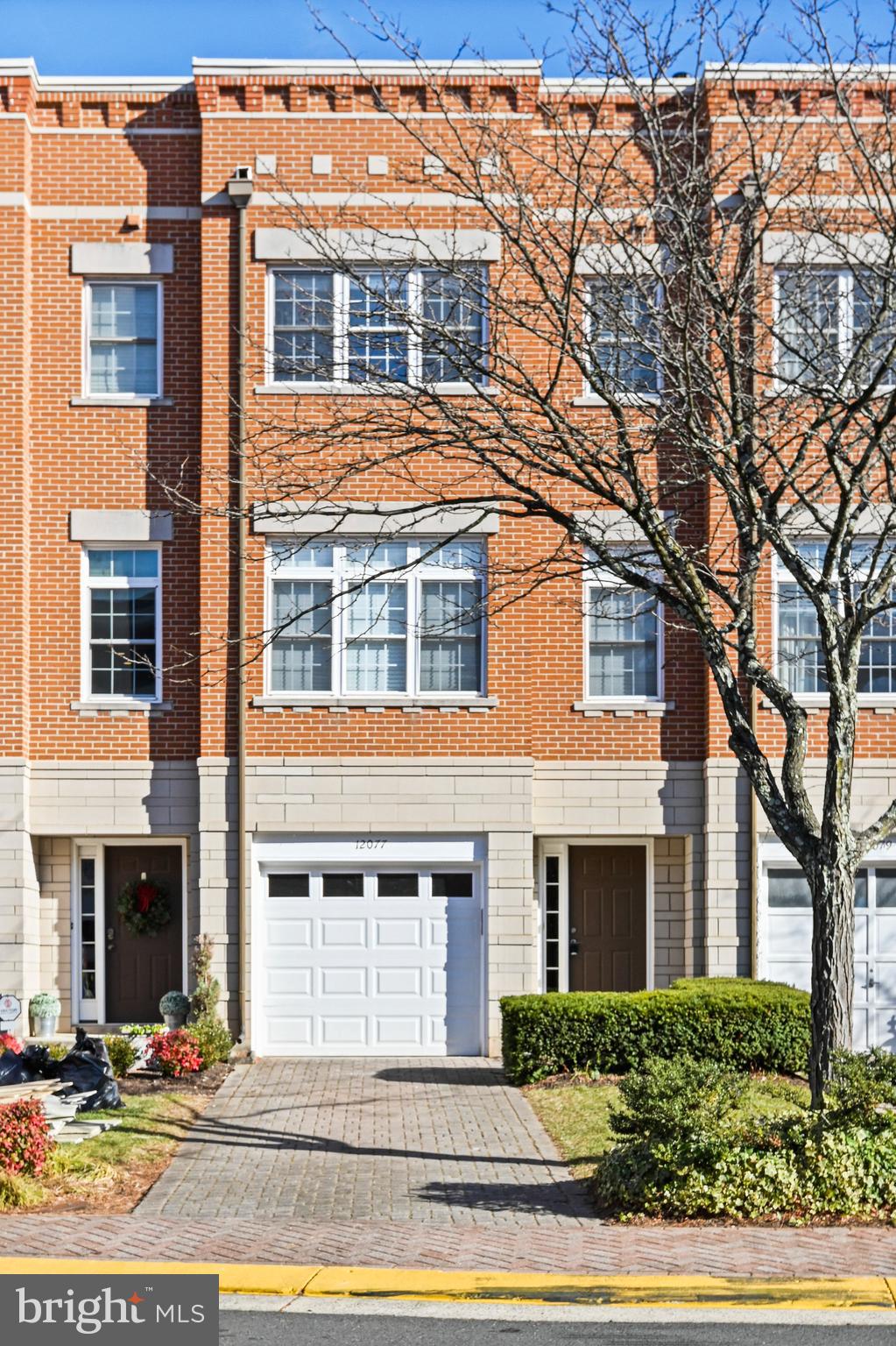 RESTON - Residential