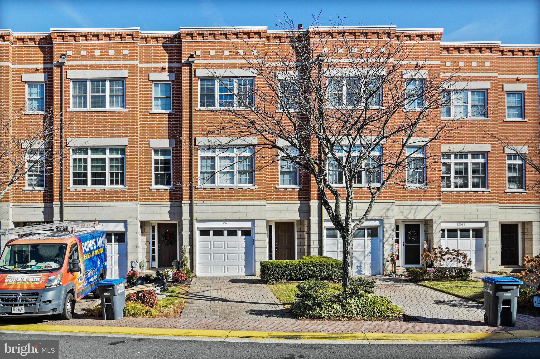 RESTON - Residential